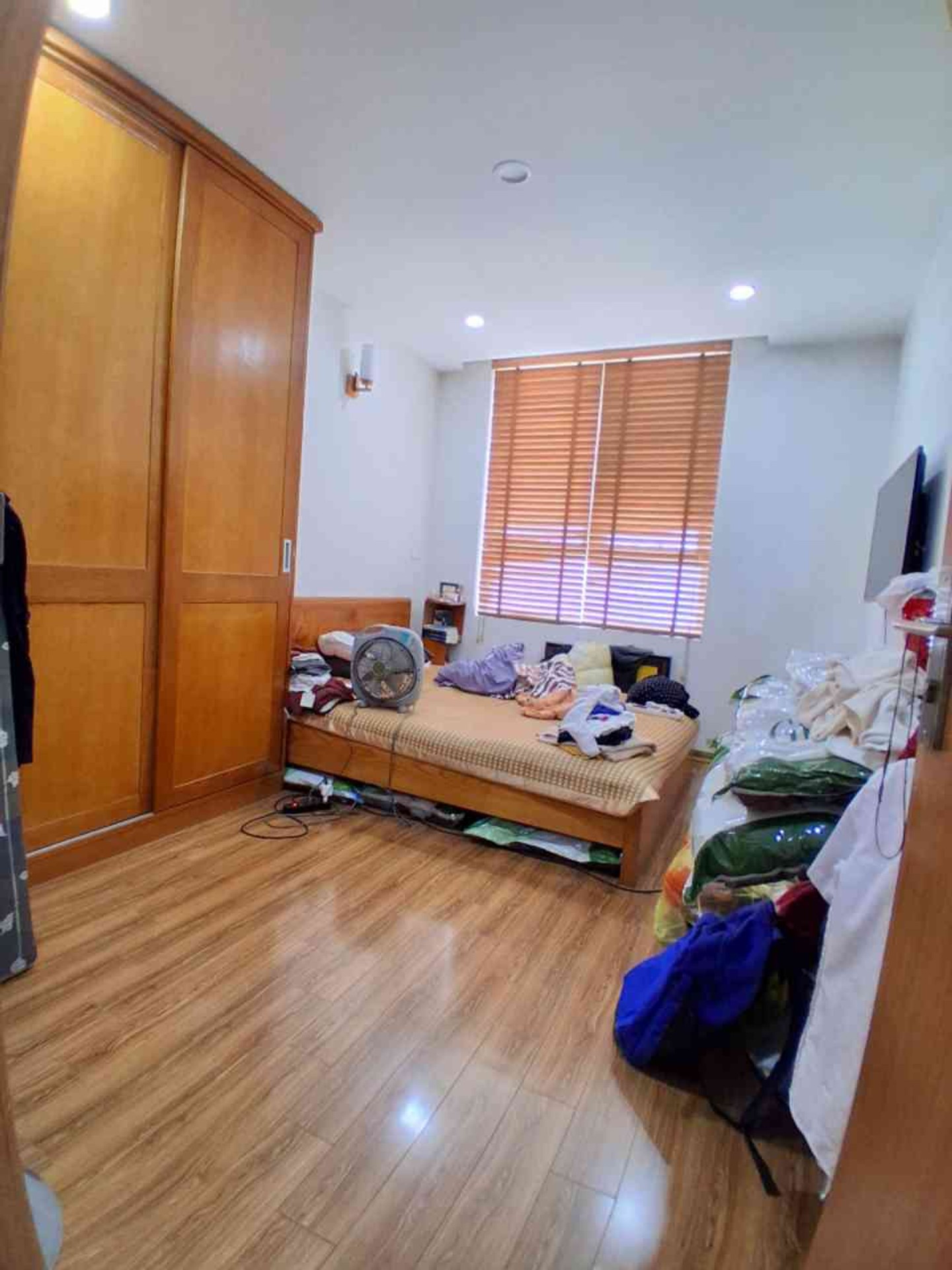 Bán nhà Vĩnh Tuy - diện tích 66m2 17 tầng - Lô góc - giá 6,4 tỷ