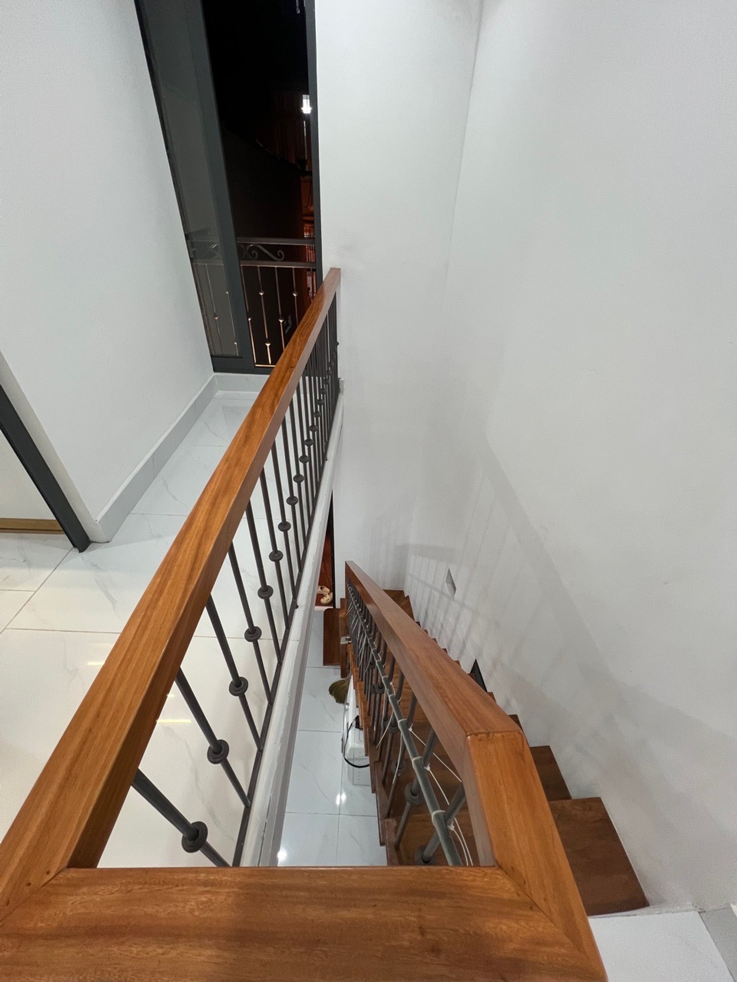 Bán nhà Đông Thiên - diện tích 31m2 2 tầng - Nhà đẹp ở ngay - giá 3,2 tỷ
