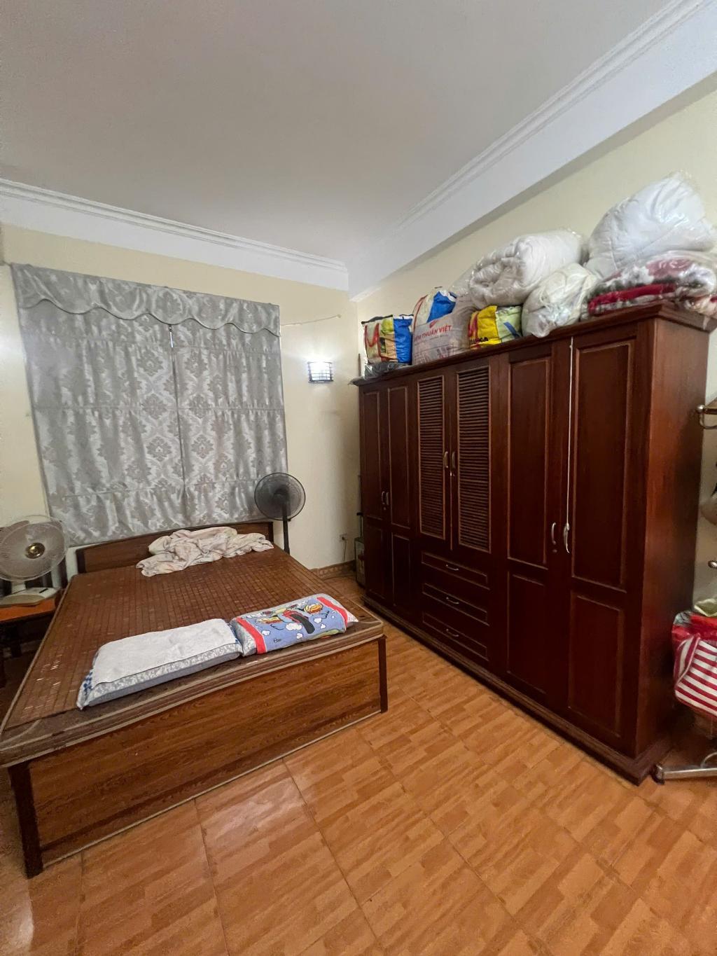 Bán nhà Nguyễn Thị Định - diện tích 97m2 4 tầng - Mặt phố VIP - giá 88 tỷ