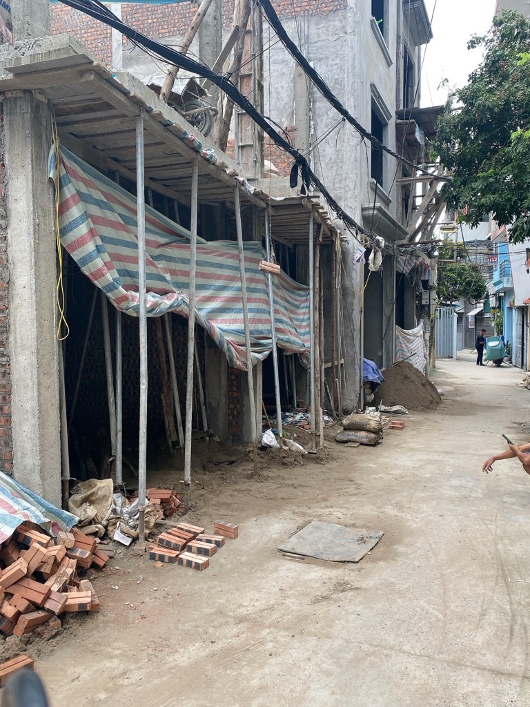 Bán nhà Nguyễn Khoái - diện tích 56m2 5 tầng - ô tô đỗ cửa - giá 5,8 tỷ
