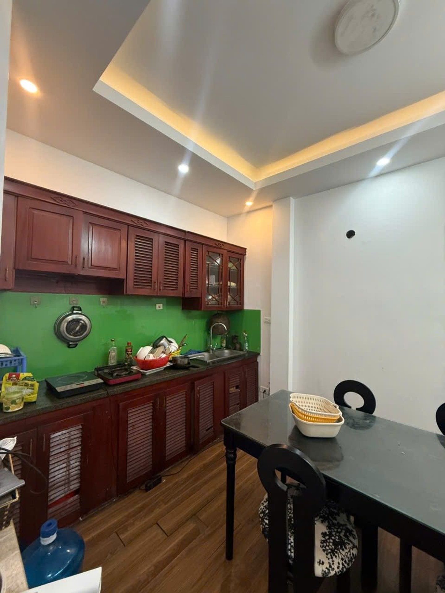 Bán nhà Vĩnh Hưng - diện tích 41m2 5 tầng - LÔ GÓC- 5 PHÒNG CHO THUÊ- KINH DOANH- NGÕ THÔNG - giá 6 tỷ