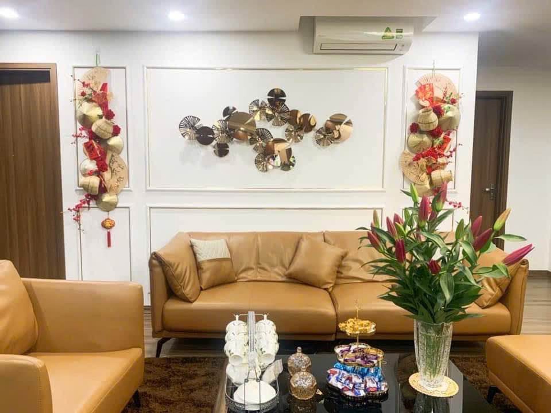 Bán căn hộ Minh Khai - diện tích 106m2 1 tầng - Căn hộ cao cấp Amber - giá 10,98 tỷ