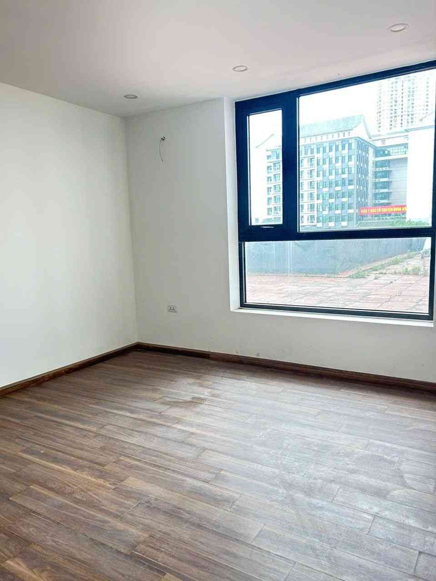 Bán nhà CT2 Đại Kim - diện tích 122m2 1 tầng - Căn hộ lô góc 3 mặt thoáng - giá 7,8 tỷ