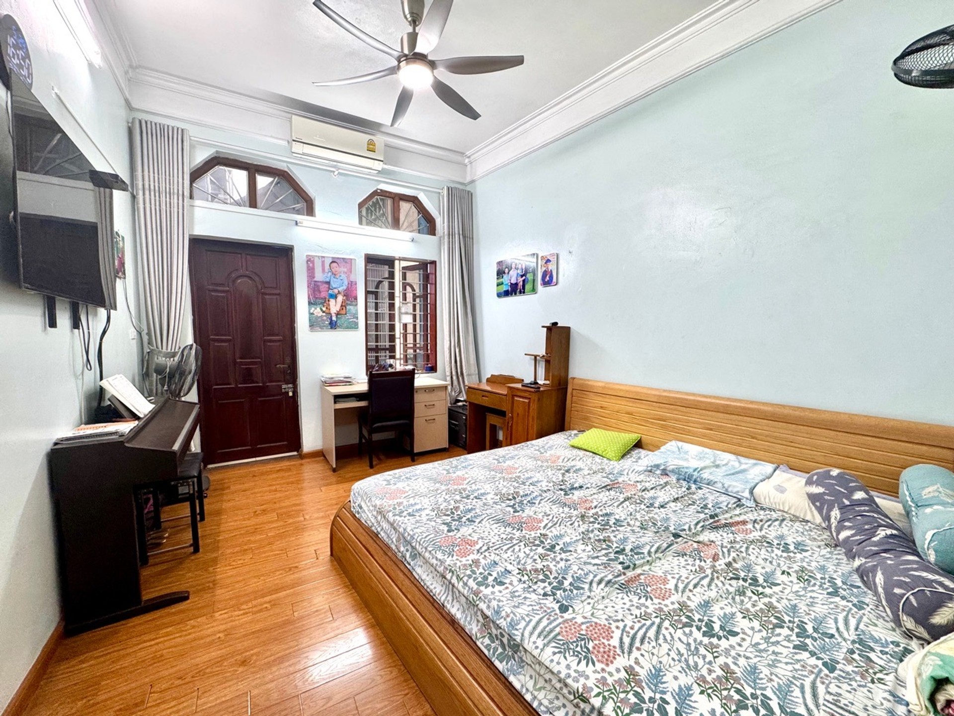 Bán nhà Minh Khai - diện tích 52m2 3 tầng - Ngõ thông thoáng, ba gác chạy vèo vèo - giá 15,5 tỷ