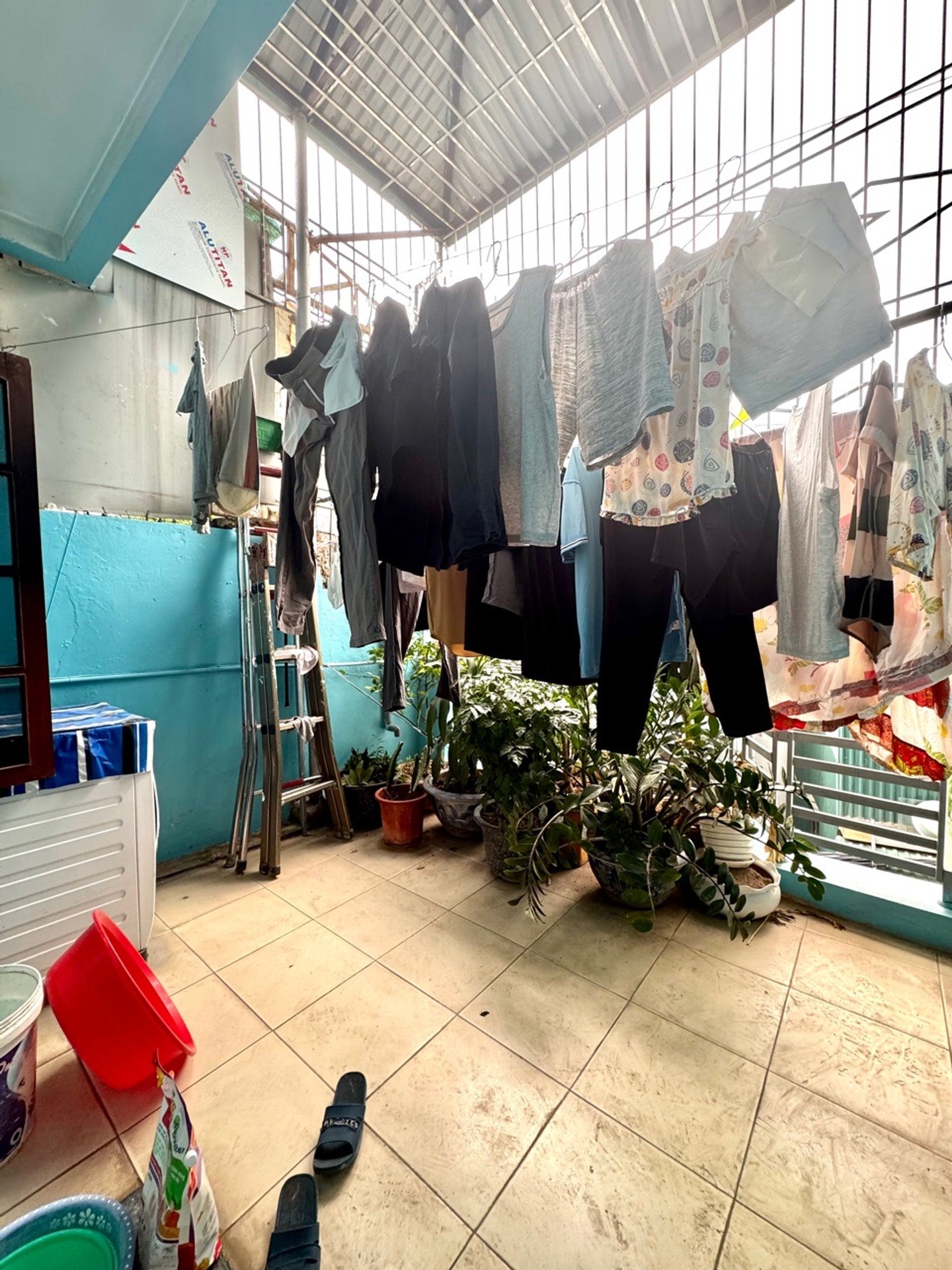 Bán nhà Minh Khai - diện tích 52m2 3 tầng - Ngõ thông thoáng, ba gác chạy vèo vèo - giá 15,5 tỷ