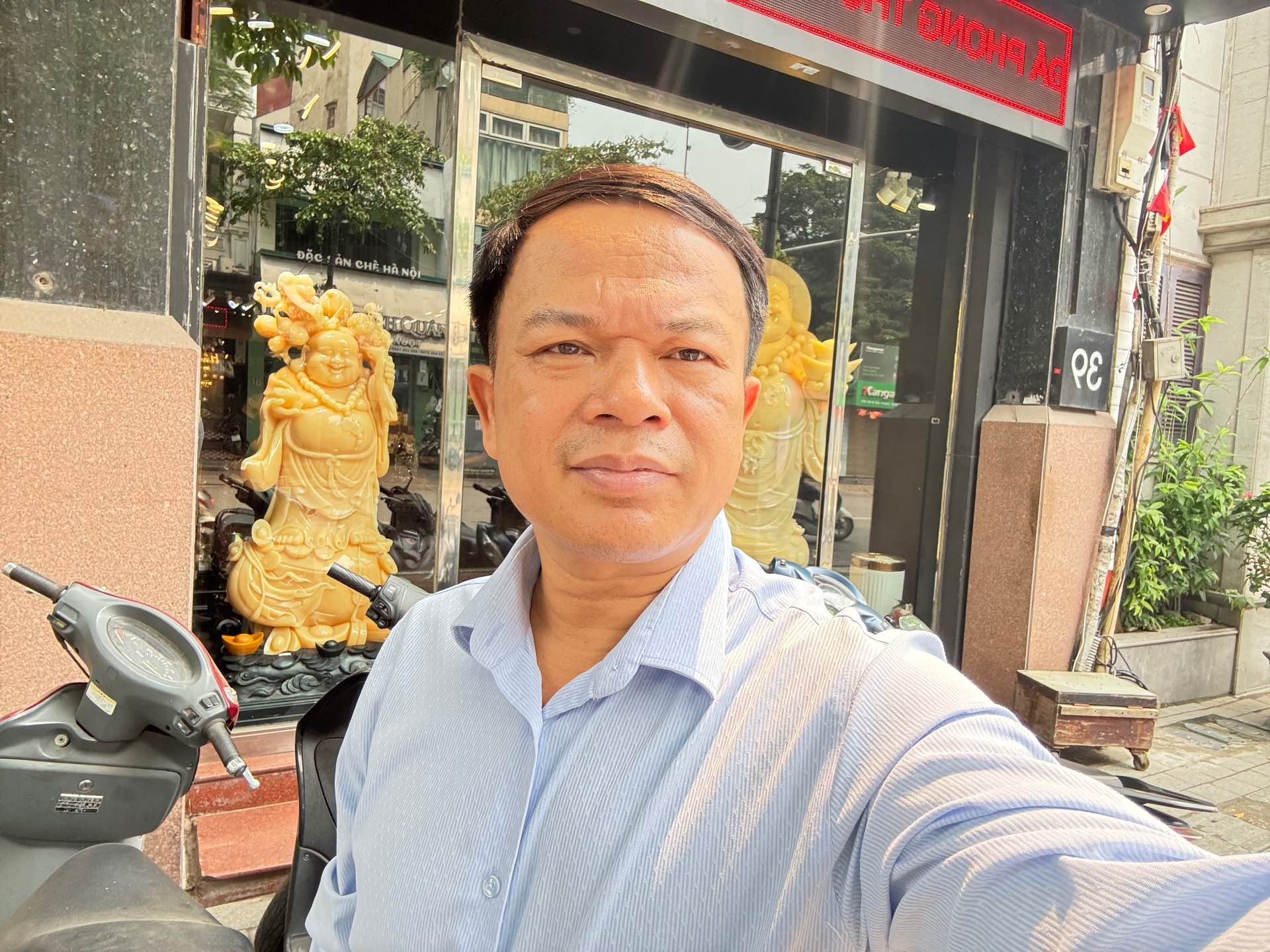 Bán nhà Nguyễn Thái Học - diện tích 105m2 7 tầng - Mặt phố VIP - giá 120 tỷ