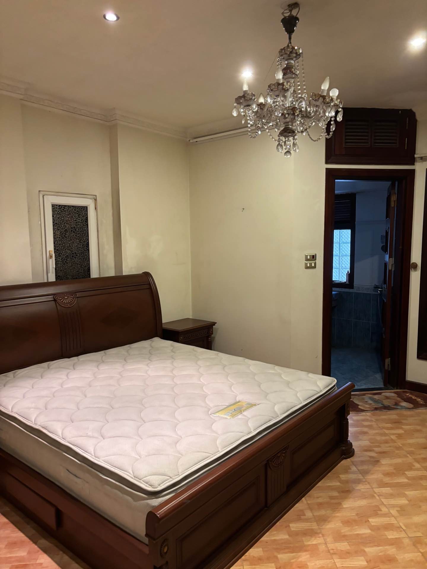 Bán nhà Nguyễn Thái Học - diện tích 105m2 7 tầng - Mặt phố VIP - giá 120 tỷ