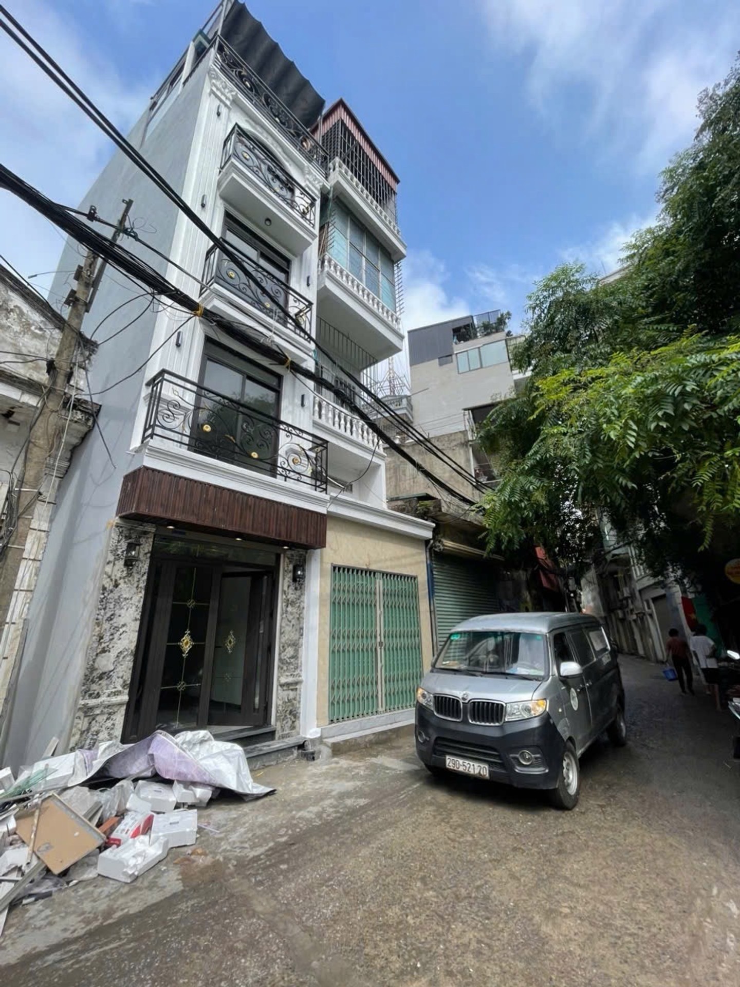 Bán nhà Trương Định - diện tích 27m2 6 tầng - Ô TÔ DỪNG ĐỖ NGÀY ĐÊM - giá 11,98 tỷ