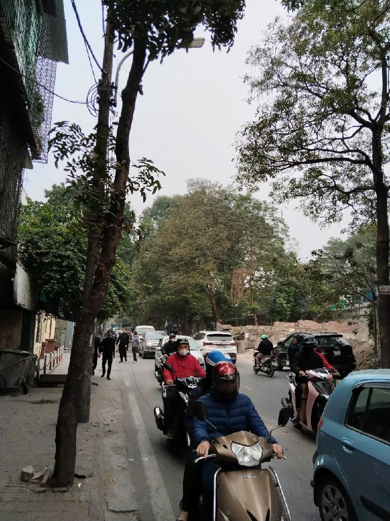 Bán nhà Trần Khánh Dư - diện tích 210m2 2 tầng - Lô góc 2 mặt thoáng - giá 90 tỷ