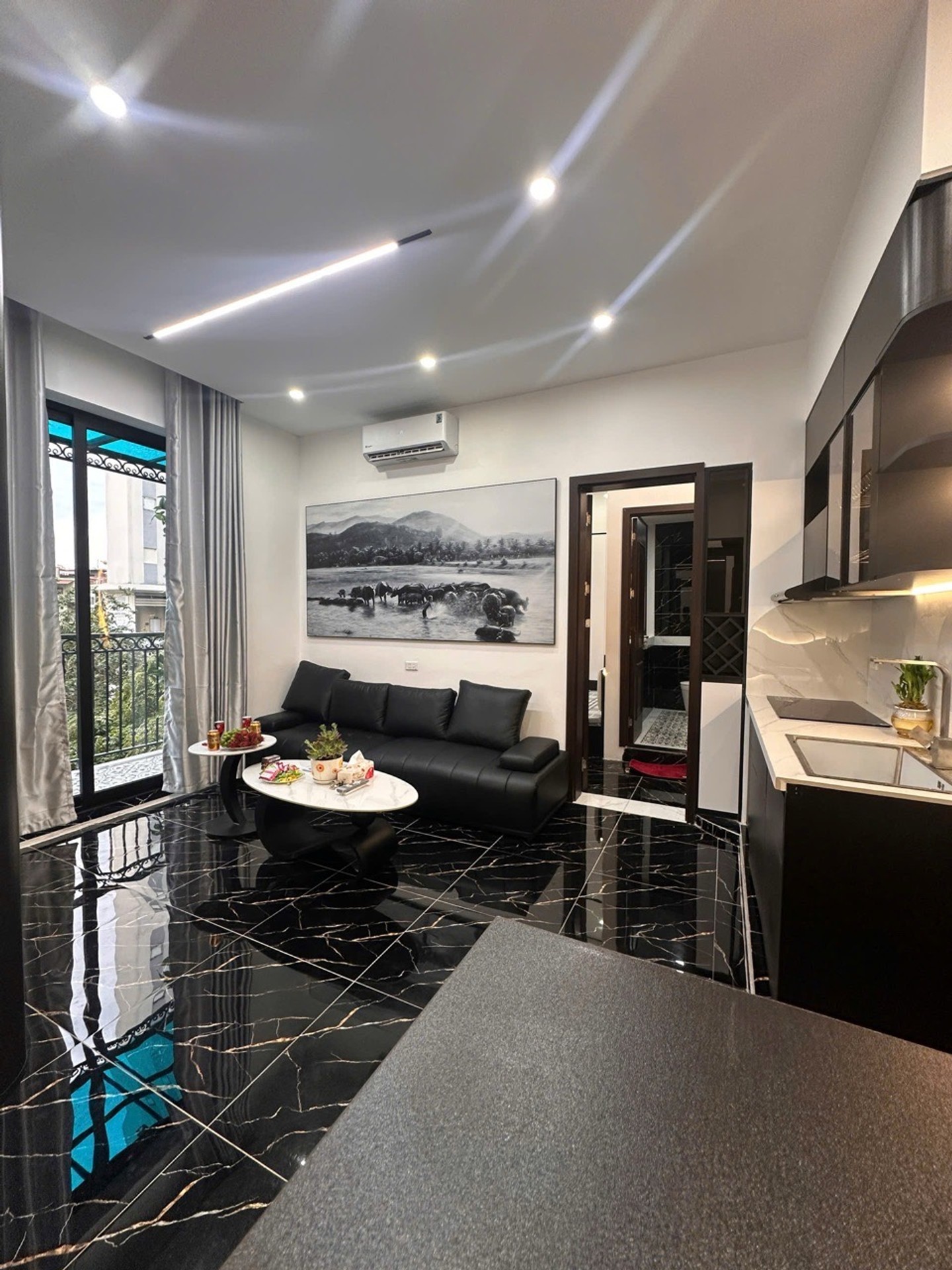 Bán nhà ngõ 67 Phùng Khoang - diện tích 70m2 3 tầng - Căn hộ 3PN - giá 4,39 tỷ