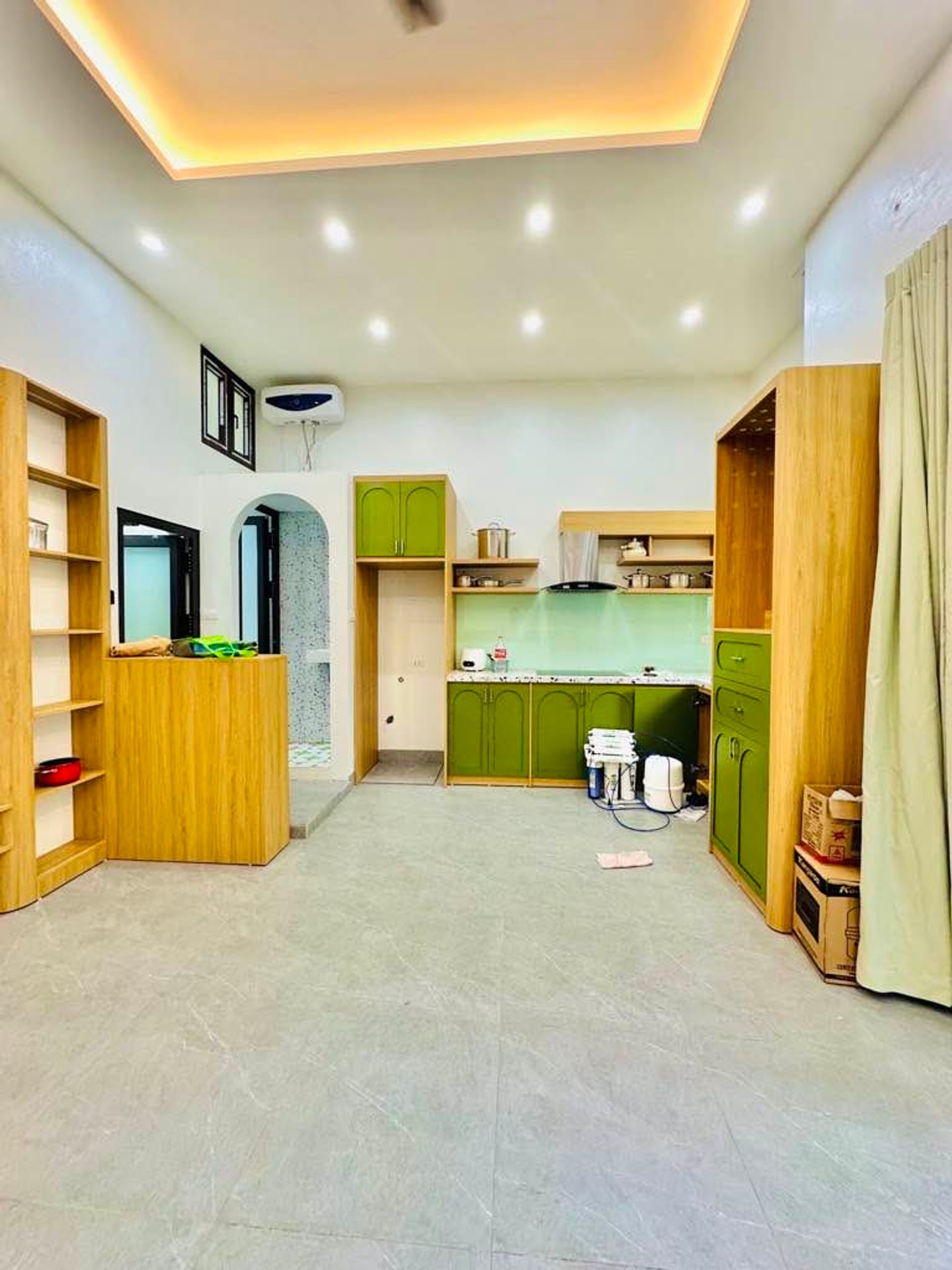 Bán nhà Tân Mai - diện tích 41m2 1 tầng - Ô tô đỗ sát nhà - giá 2,3 tỷ