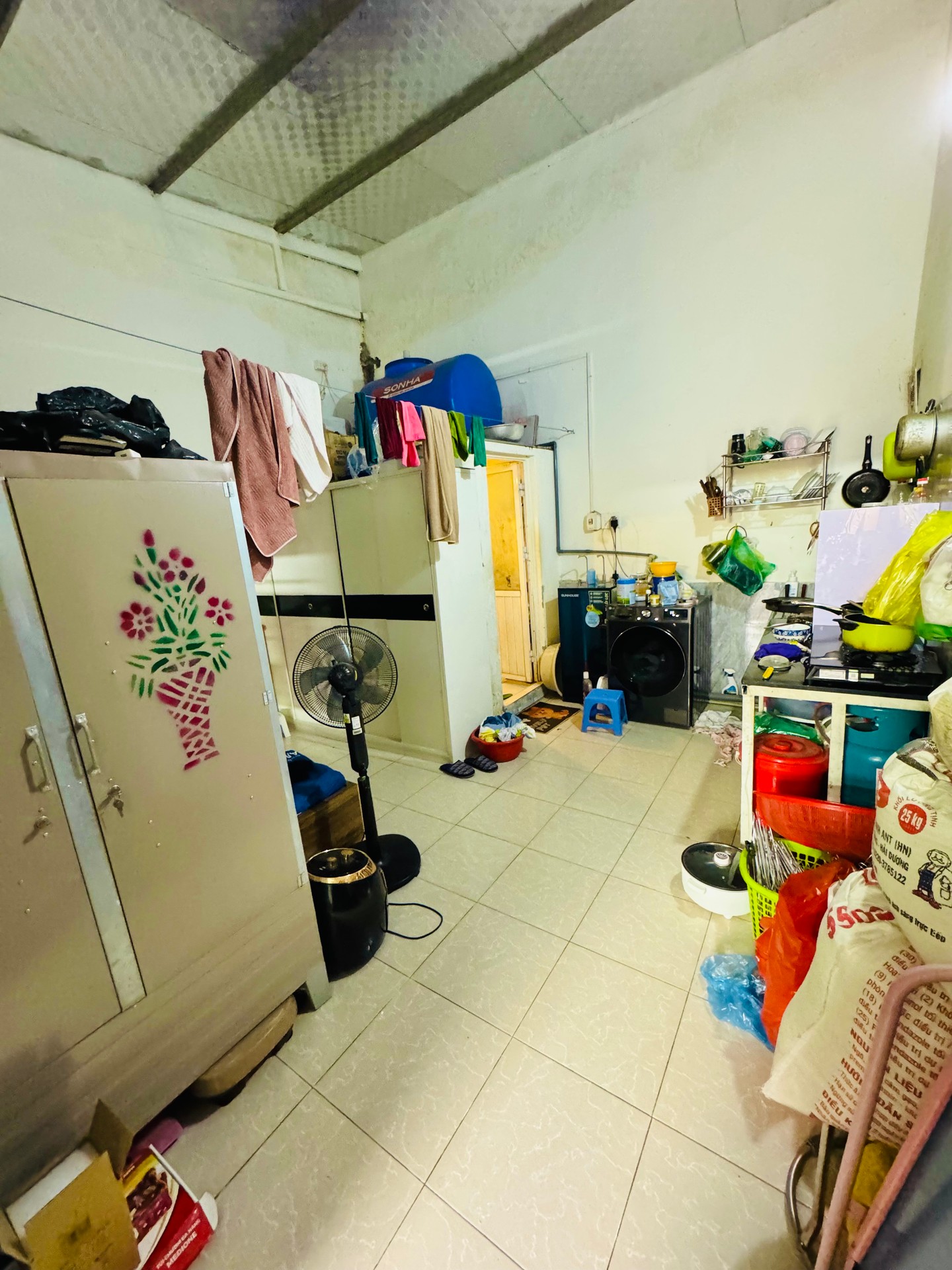 Bán nhà Giải Phóng - diện tích 41m2 1 tầng - ô tô tránh trước cổng - giá 0,9 tỷ