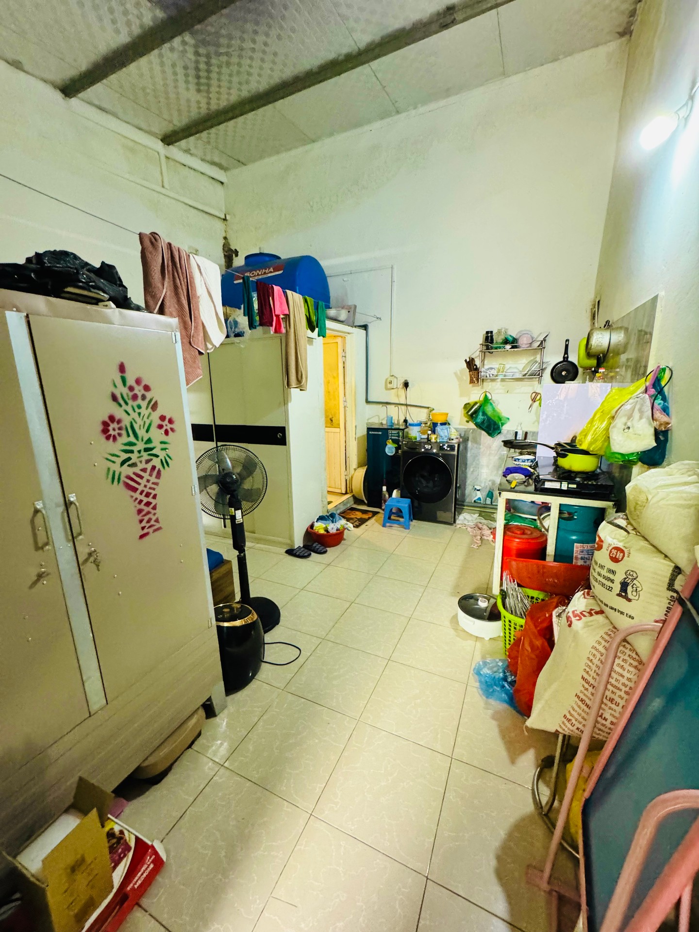Bán nhà Giải Phóng - diện tích 41m2 1 tầng - ô tô tránh trước cổng - giá 0,9 tỷ