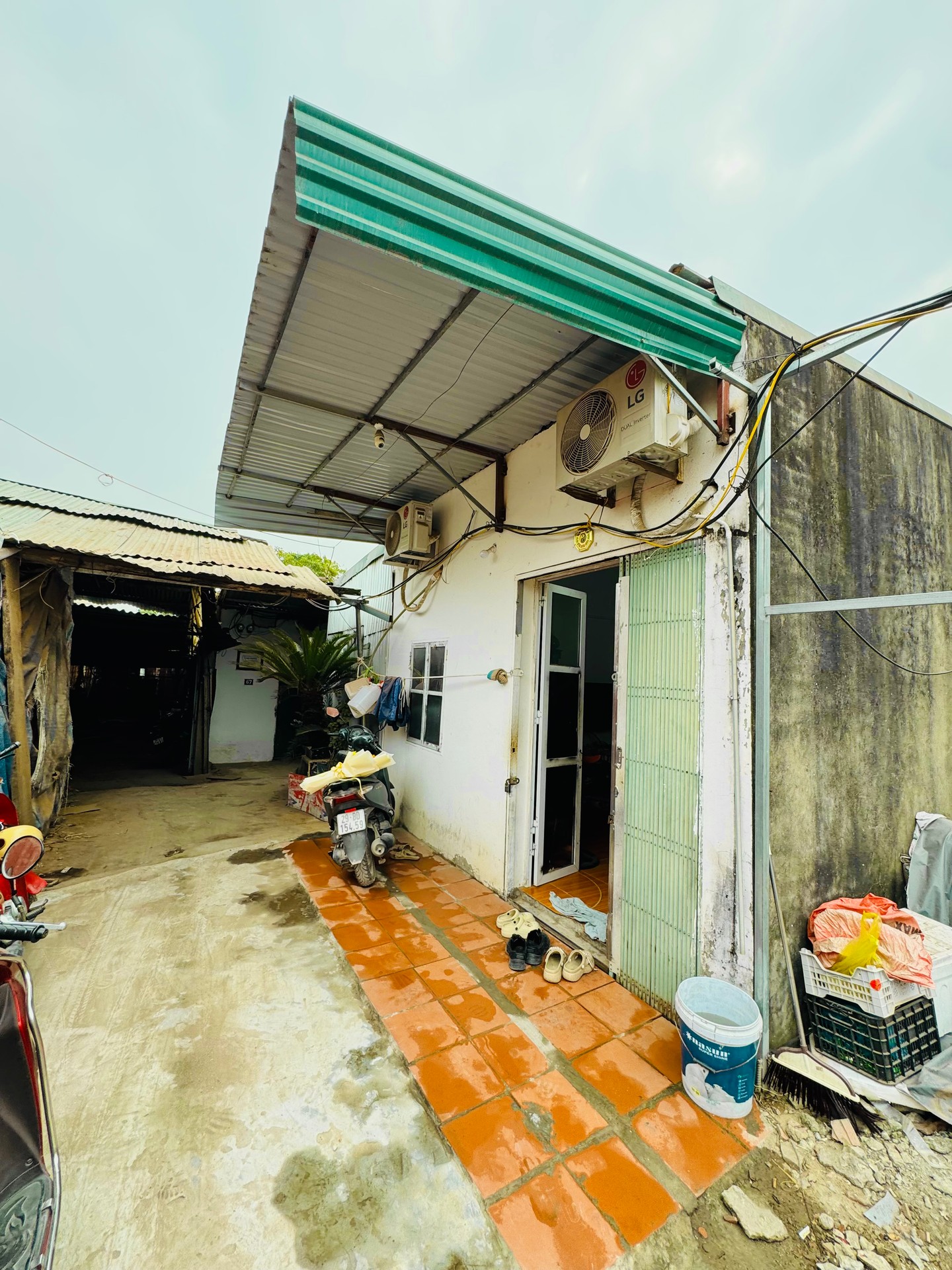 Bán nhà Giải Phóng - diện tích 41m2 1 tầng - ô tô tránh trước cổng - giá 0,9 tỷ