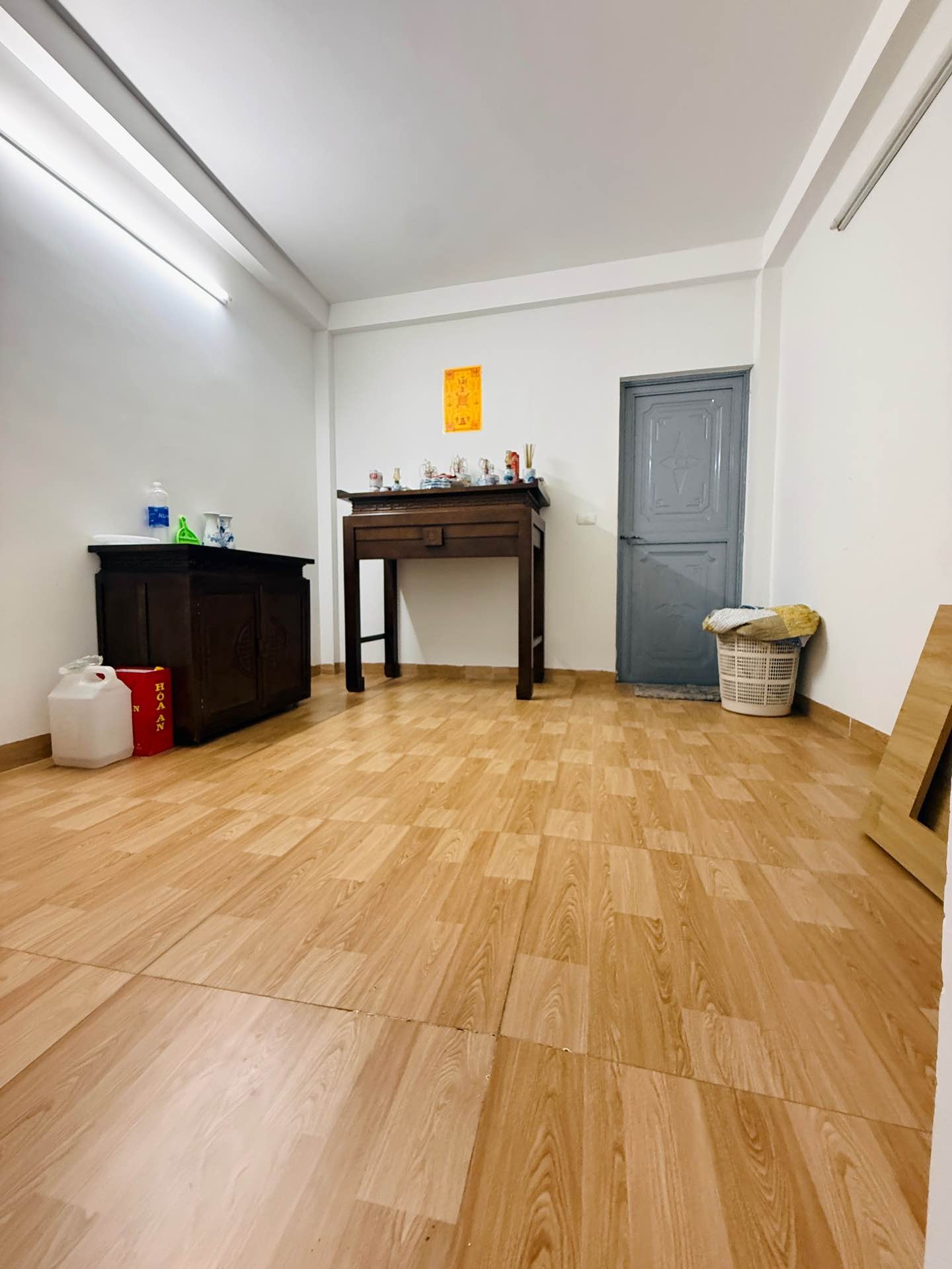 Bán nhà Kim Giang - diện tích 30m2 5 tầng - Nhà đẹp khung cột chắc chắn - giá 8,6 tỷ