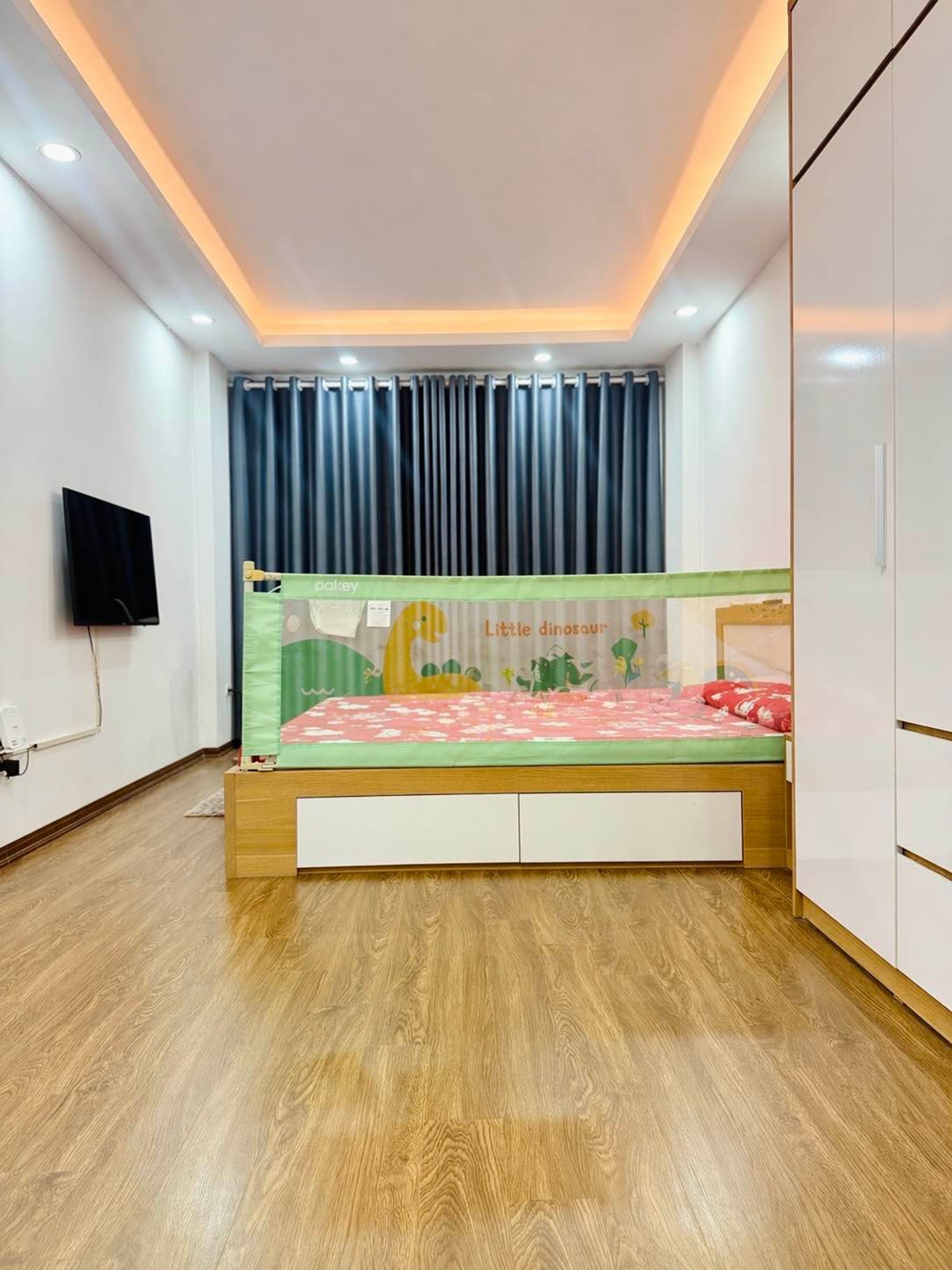 Bán nhà Kim Giang - diện tích 30m2 5 tầng - Nhà đẹp khung cột chắc chắn - giá 8,6 tỷ