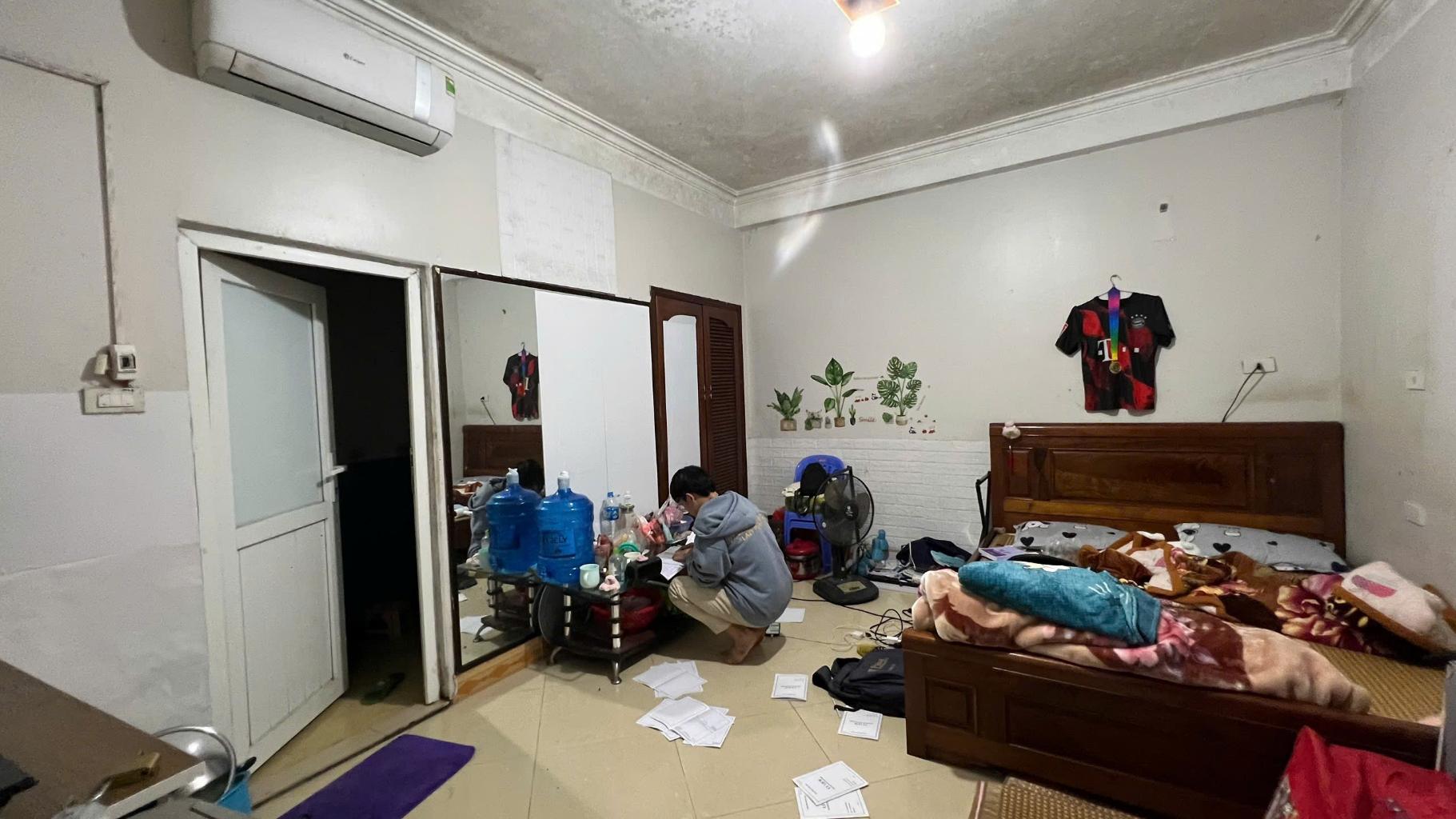 Bán nhà Nguyễn Chánh - diện tích 106.5m2 7 tầng - ô tô tránh - giá 39,3 tỷ