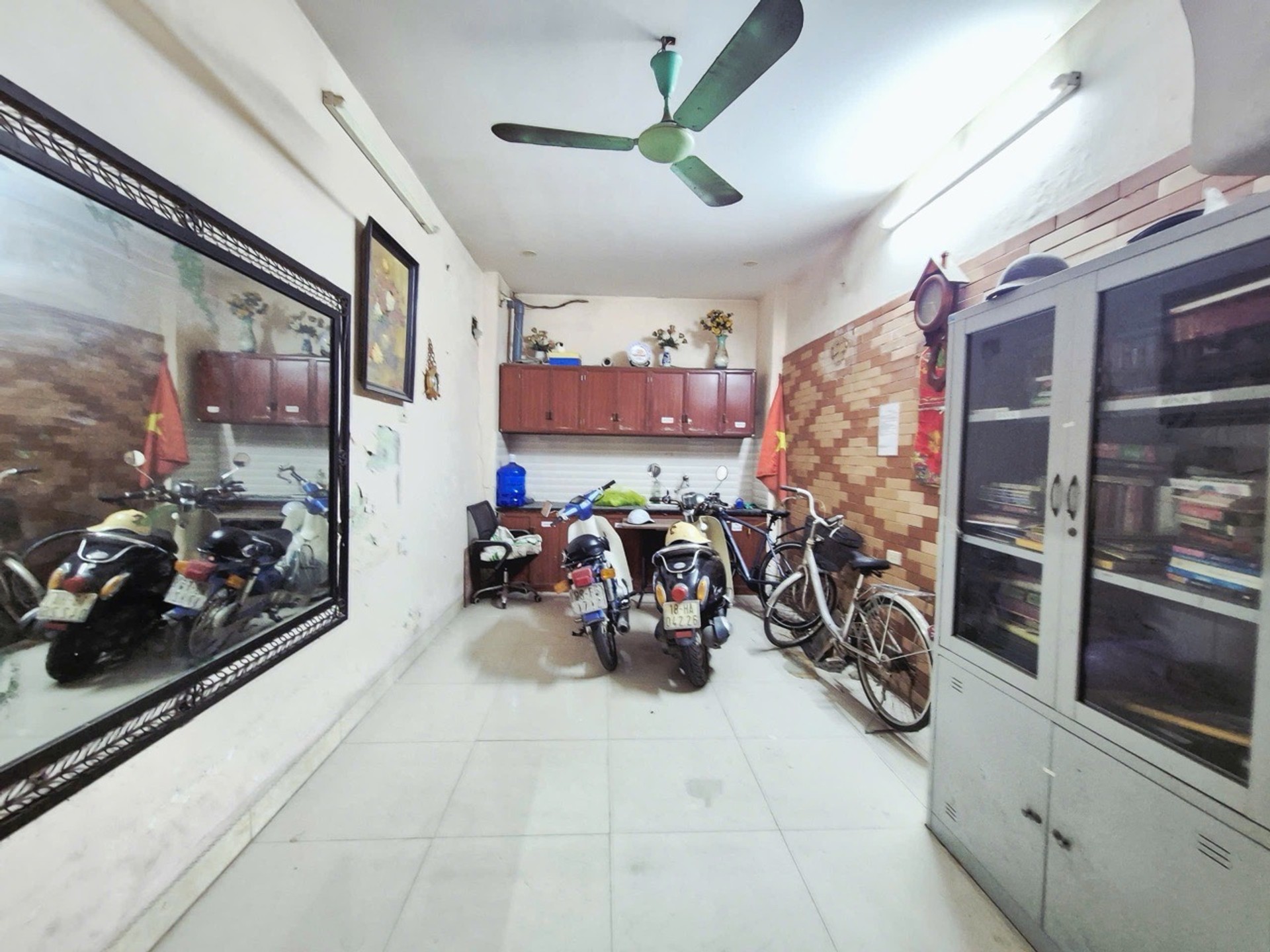 Bán nhà Thanh Nhàn - diện tích 34m2 4 tầng - vị trí đẹp, thuận lợi - giá 18,1 tỷ