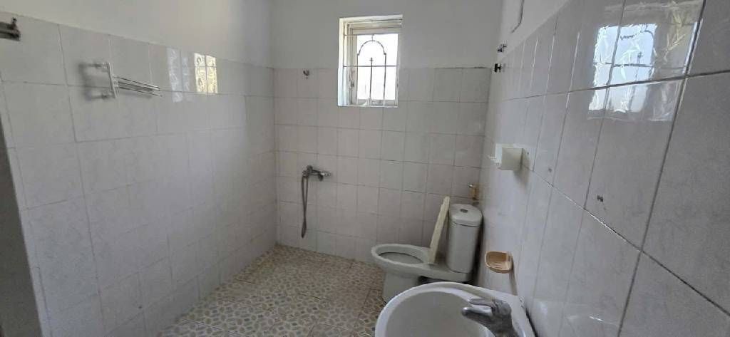 Bán nhà Phúc Xá - diện tích 70m2 4 tầng - Lô góc 3 thoáng - giá 25,6 tỷ