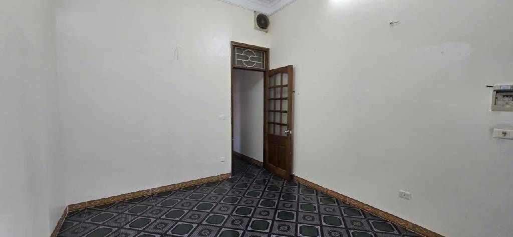 Bán nhà Phúc Xá - diện tích 70m2 4 tầng - Lô góc 3 thoáng - giá 25,6 tỷ