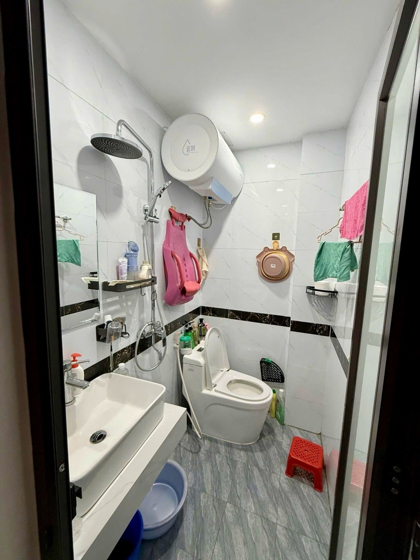 Bán nhà Đại Từ - diện tích 33m2 6 tầng - thang máy - giá 9,5 tỷ