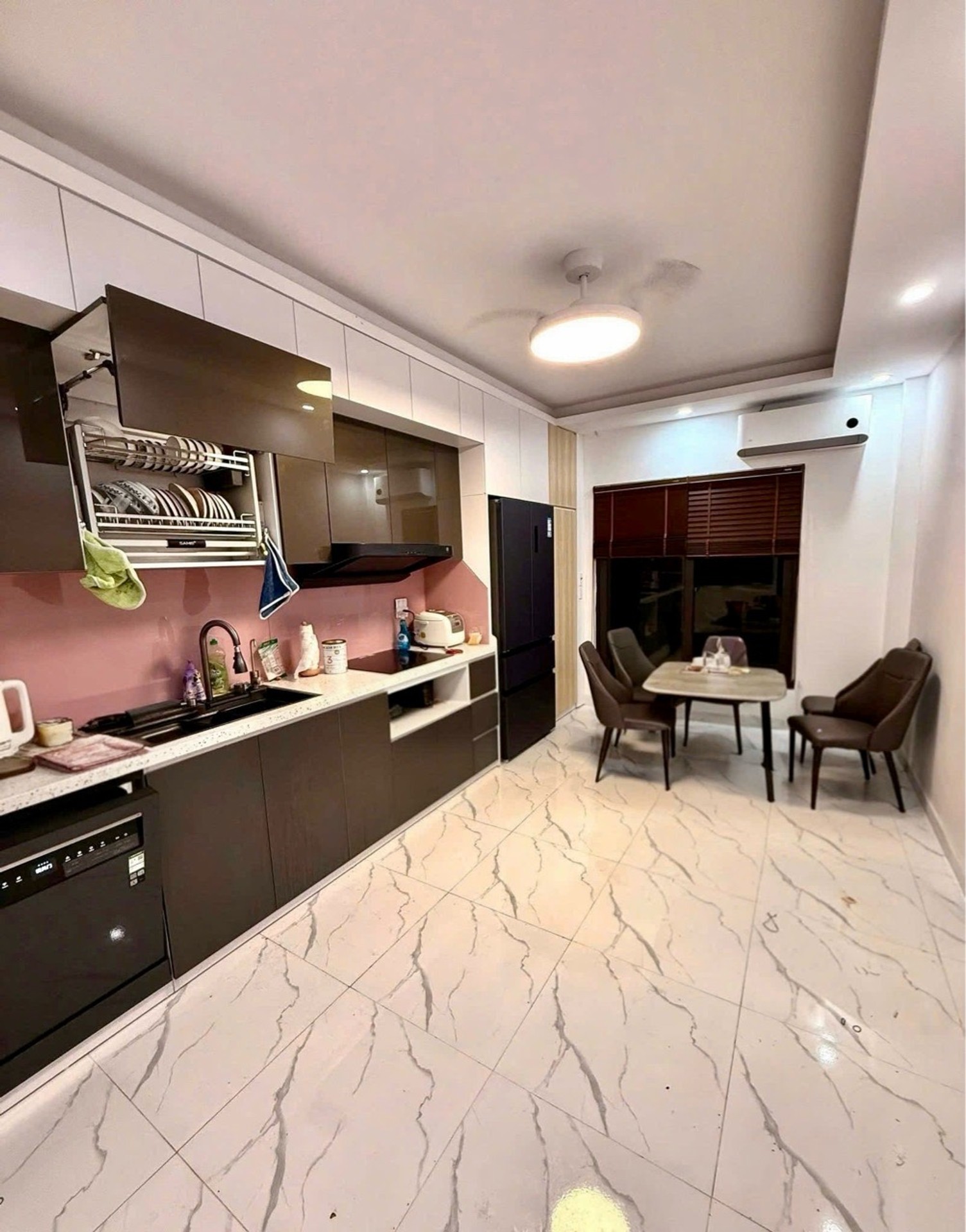 Bán nhà Đại Từ - diện tích 33m2 6 tầng - thang máy - giá 9,5 tỷ