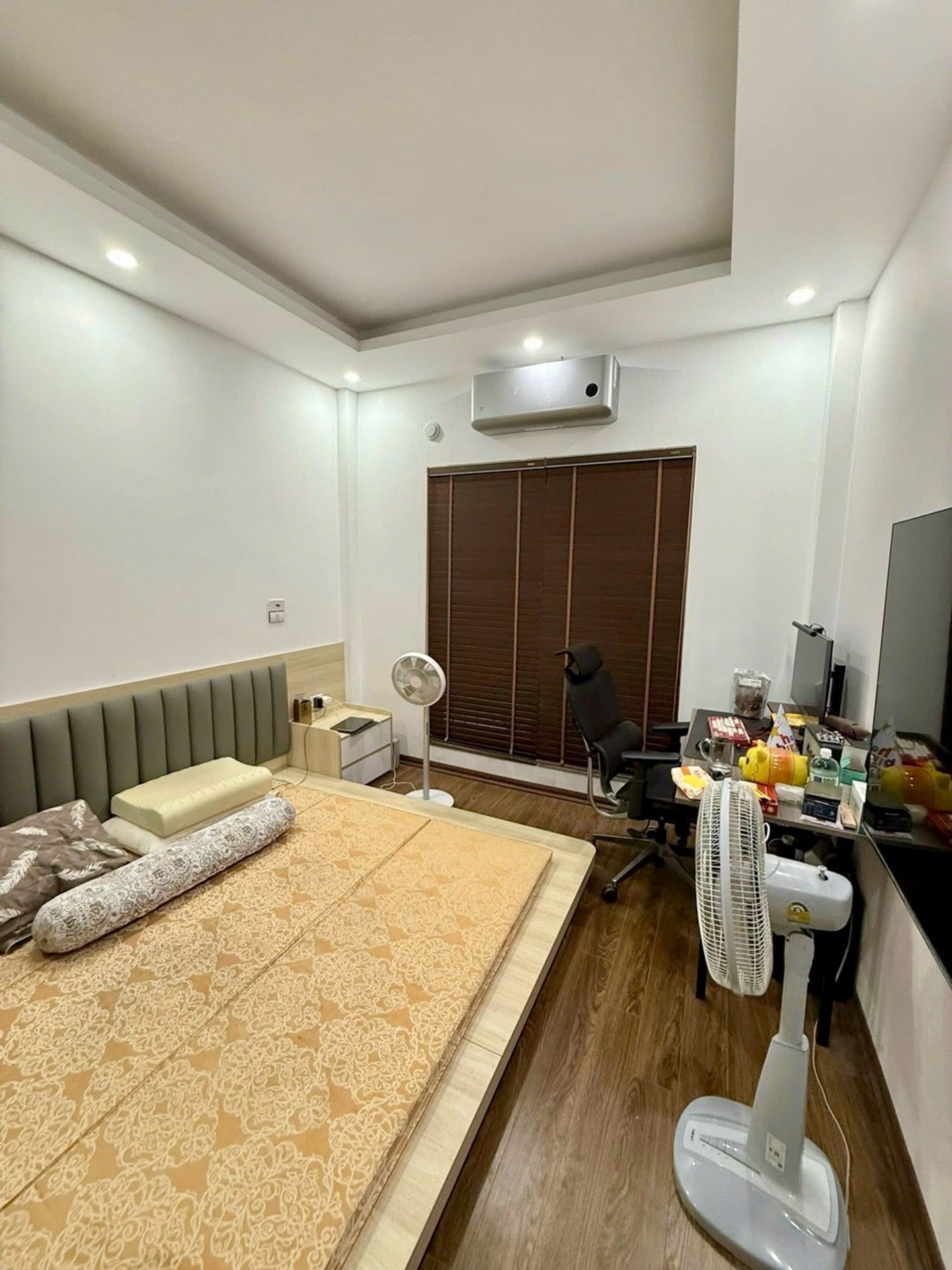 Bán nhà Đại Từ - diện tích 33m2 6 tầng - thang máy - giá 9,5 tỷ