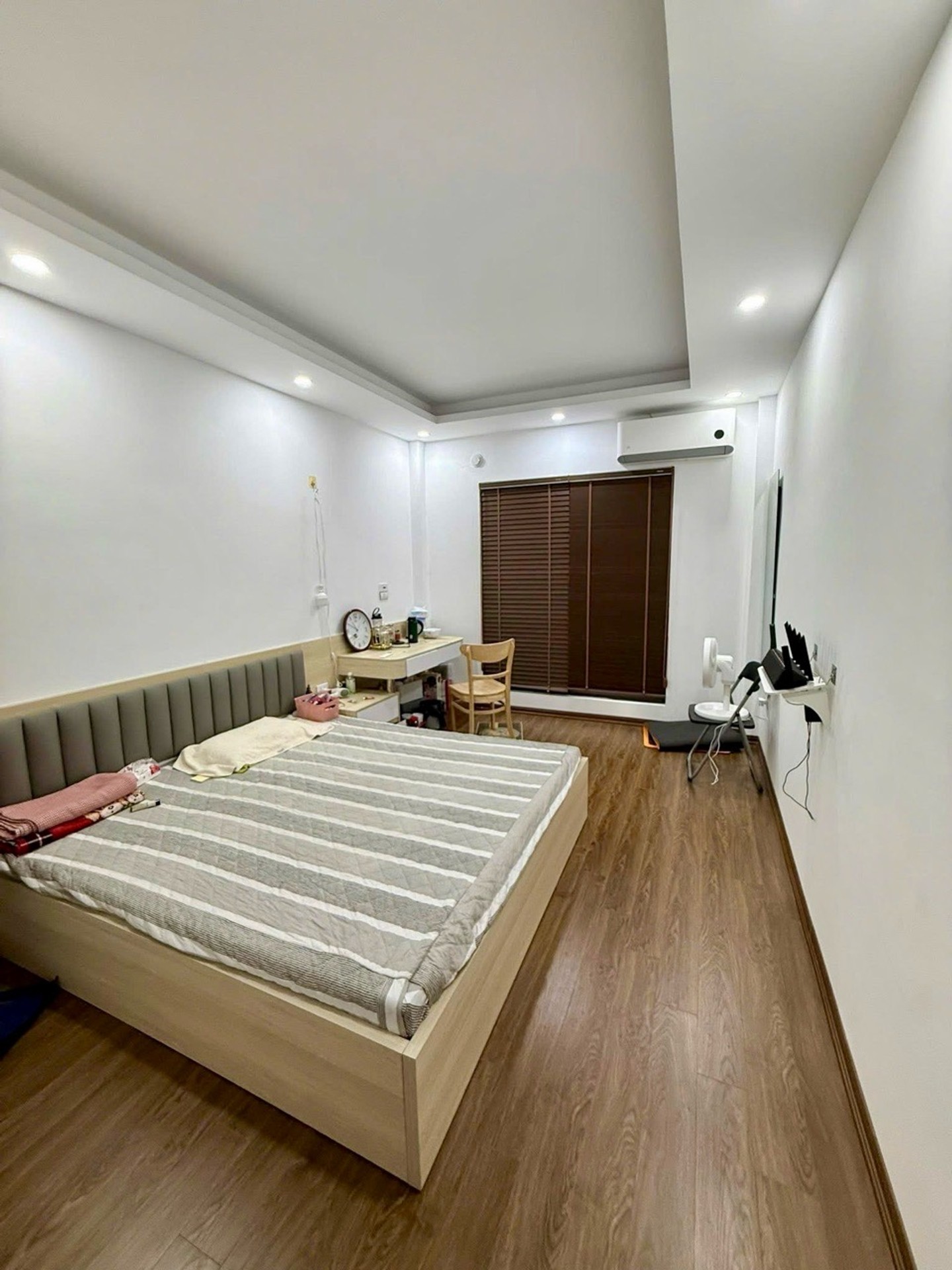 Bán nhà Đại Từ - diện tích 33m2 6 tầng - thang máy - giá 9,5 tỷ