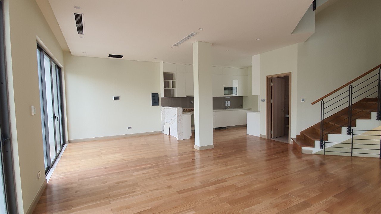 Bán nhà Nguyễn Xiển - diện tích 119.4m2 4 tầng - LÔ GÓC - VỈA HÈ TO TƯỚNG - giá 52,5 tỷ