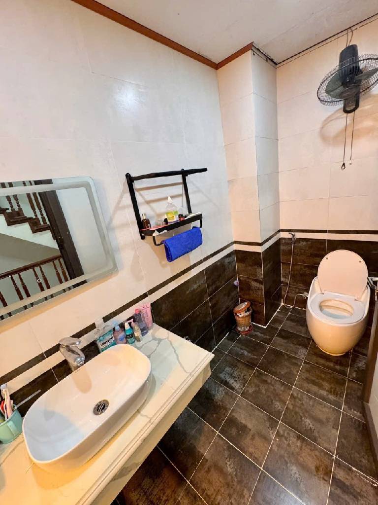 Bán nhà Thanh Lân - diện tích 52m2 4 tầng - Ô TÔ VF3 TẬN CỬA - giá 12,5 tỷ