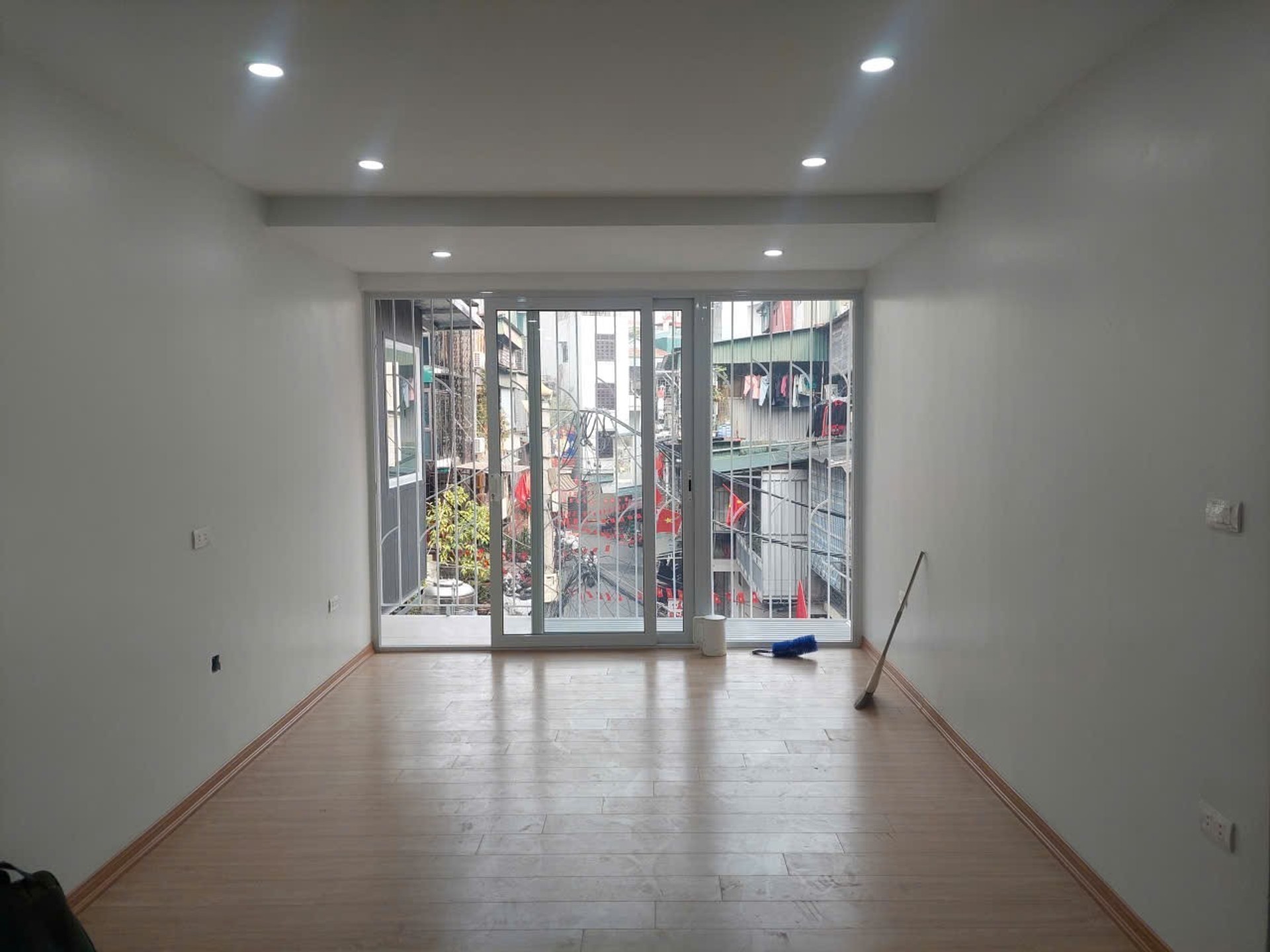 Bán nhà Lò Đúc - diện tích 70m2 1 tầng - Nhà đẹp hiếm có - giá 8,7 tỷ