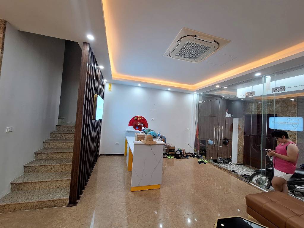 Bán nhà Nguyễn Trãi - diện tích 88m2 6 tầng - Cực hiếm - giá 46,8 tỷ