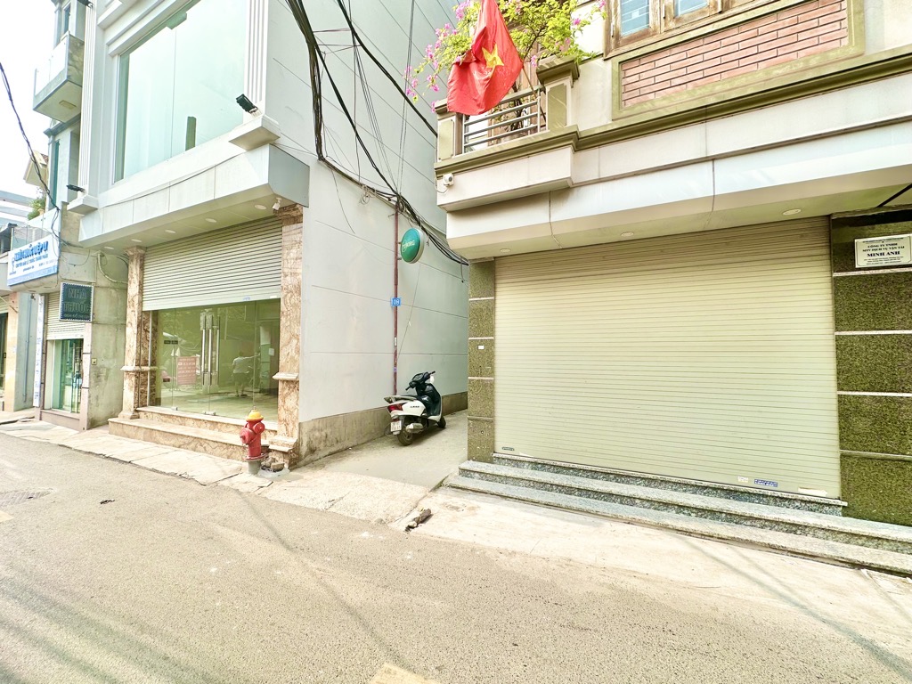 Bán nhà Yên Duyên - diện tích 34m2 5 tầng - Ô TÔ ĐỖ CỔNG - giá 9,8 tỷ