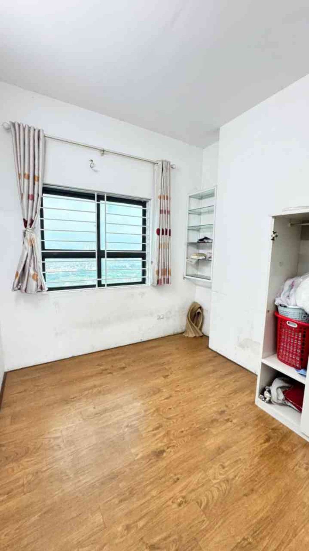 Bán nhà Nguyễn Xiển - diện tích 53m2 40 tầng - Căn hộ nhỏ xinh, 2PN, 2VS - giá 3,6 tỷ