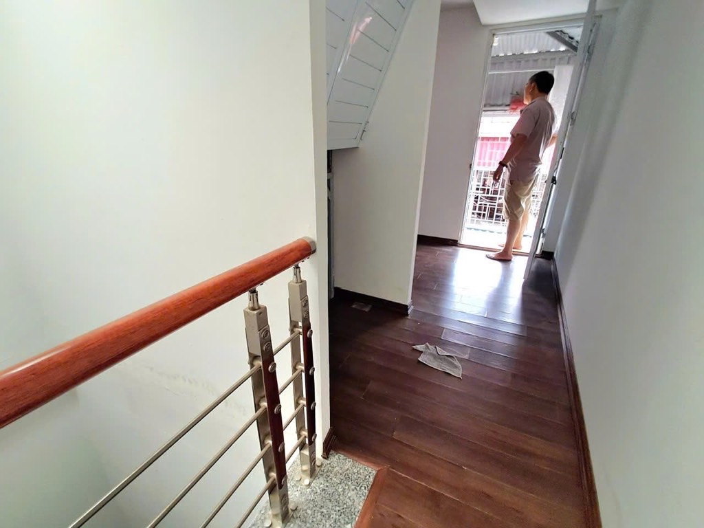 Bán nhà Bạch Mai - diện tích 24m2 5 tầng - Nhà đẹp gần ĐH Bách - giá 5,99 tỷ