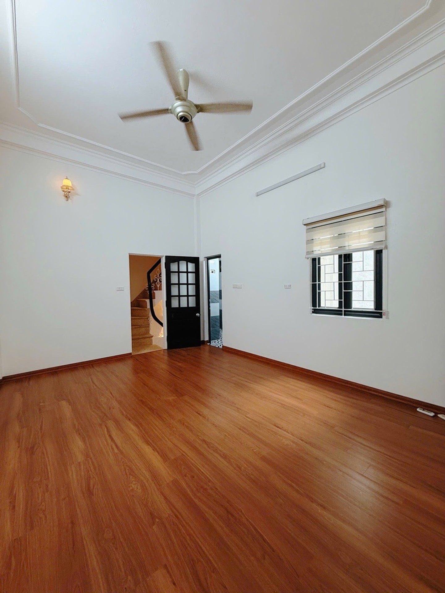 Bán nhà Trung Phụng - diện tích 25m2 4 tầng - Nhà dân xây chắc chắn - giá 6,9 tỷ