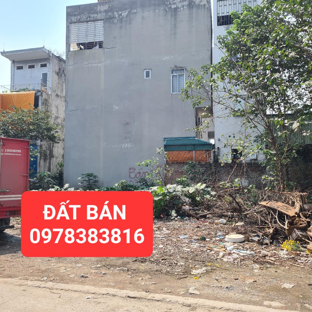 Bán nhà Nguyễn Khoái - diện tích 72m2 1 tầng - ô tô tránh nhau thoải mái - giá 12,8 tỷ