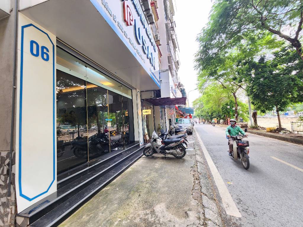 Bán nhà Bờ Sông Sét - diện tích 49m2 5 tầng - Lô góc 3 mặt ngõ - giá 27 tỷ