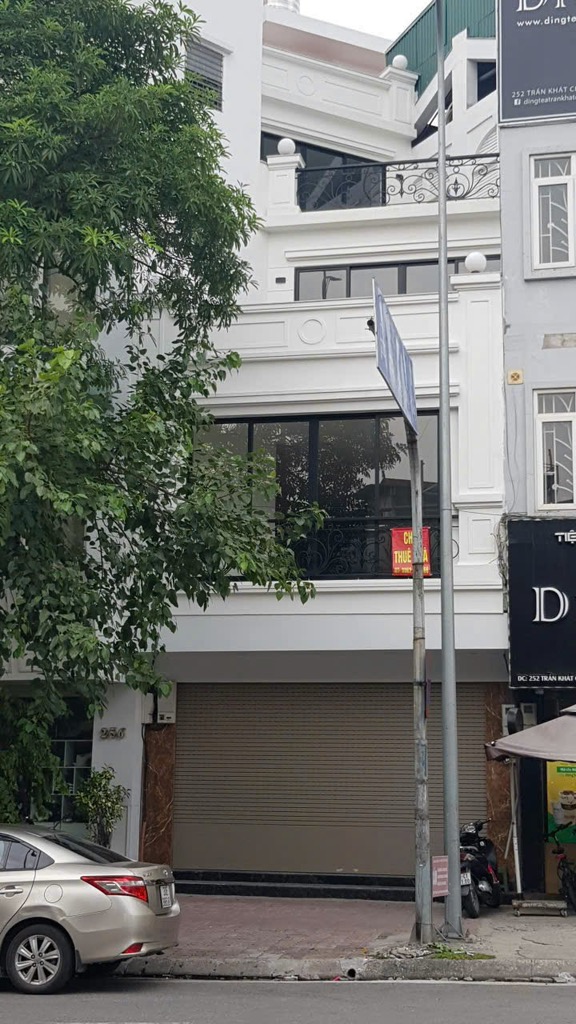 Bán nhà Trần Khát Chân - diện tích 83m2 5 tầng - Mặt phố - giá 53 tỷ
