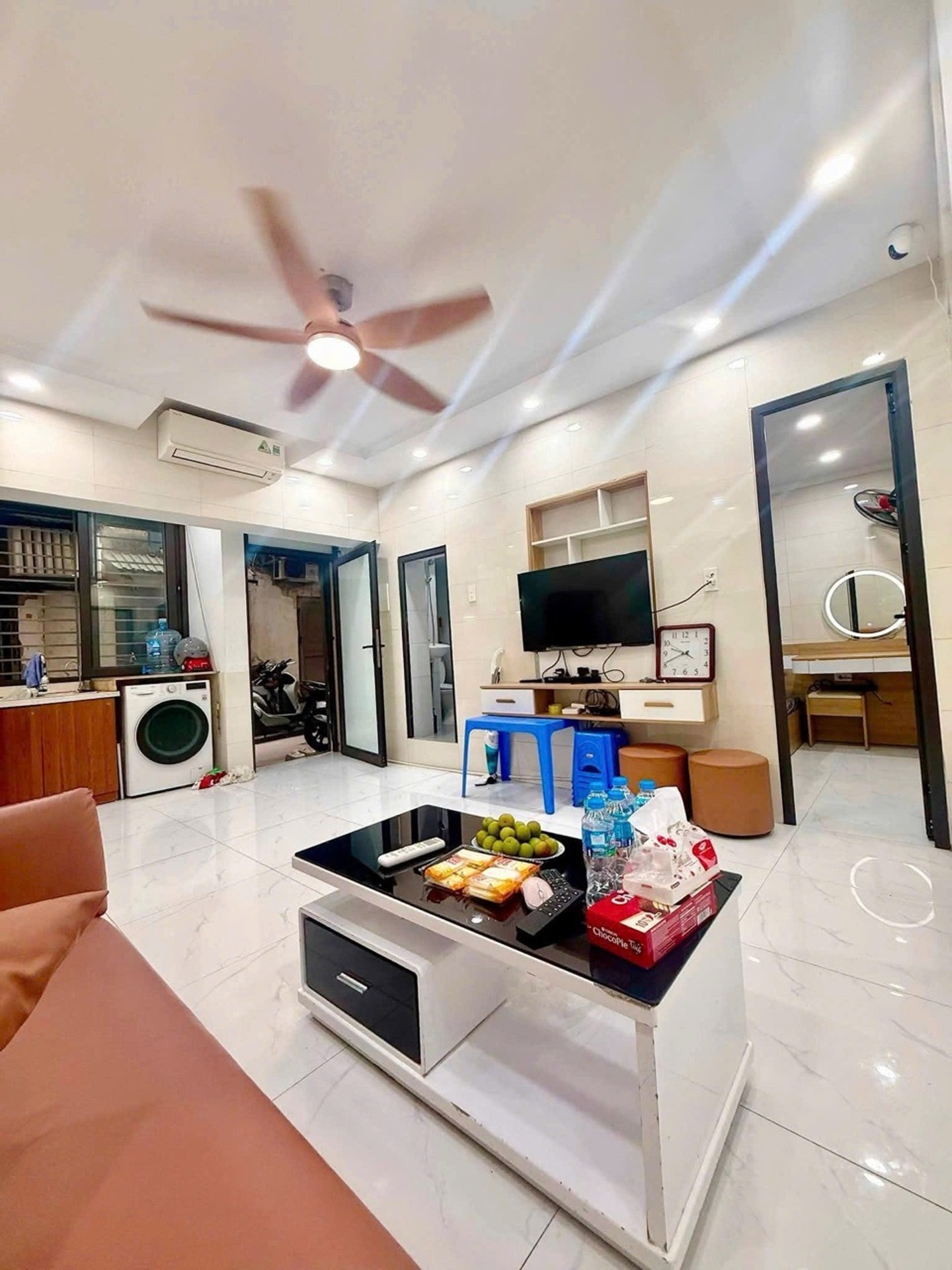 Bán nhà Hồng Mai - diện tích 20m2 1 tầng - ô tô đỗ cửa - giá 3,88 tỷ