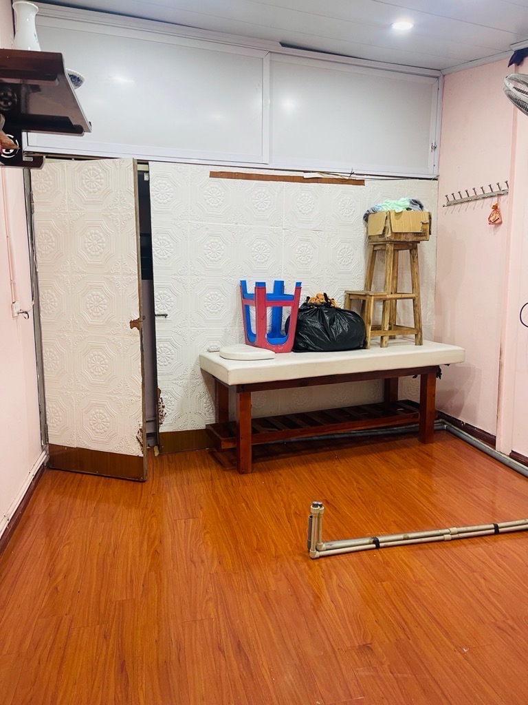 Bán nhà Kim Ngưu - diện tích 23m2 2 tầng - Ô tô tránh nhau - giá 2,98 tỷ