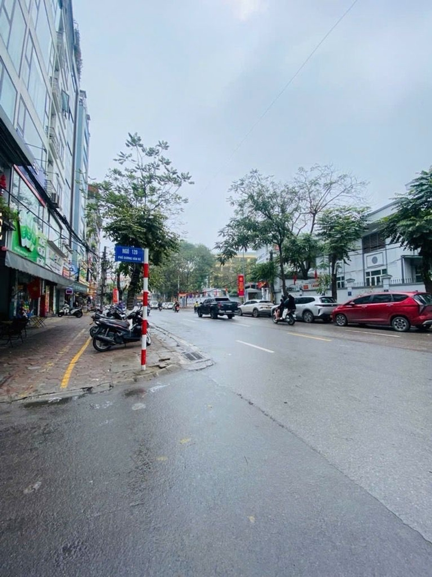 Bán nhà Dương Văn Bé - diện tích 52m2 4 tầng - MẶT NGÕ Ô TÔ TRÁNH - giá 23,5 tỷ