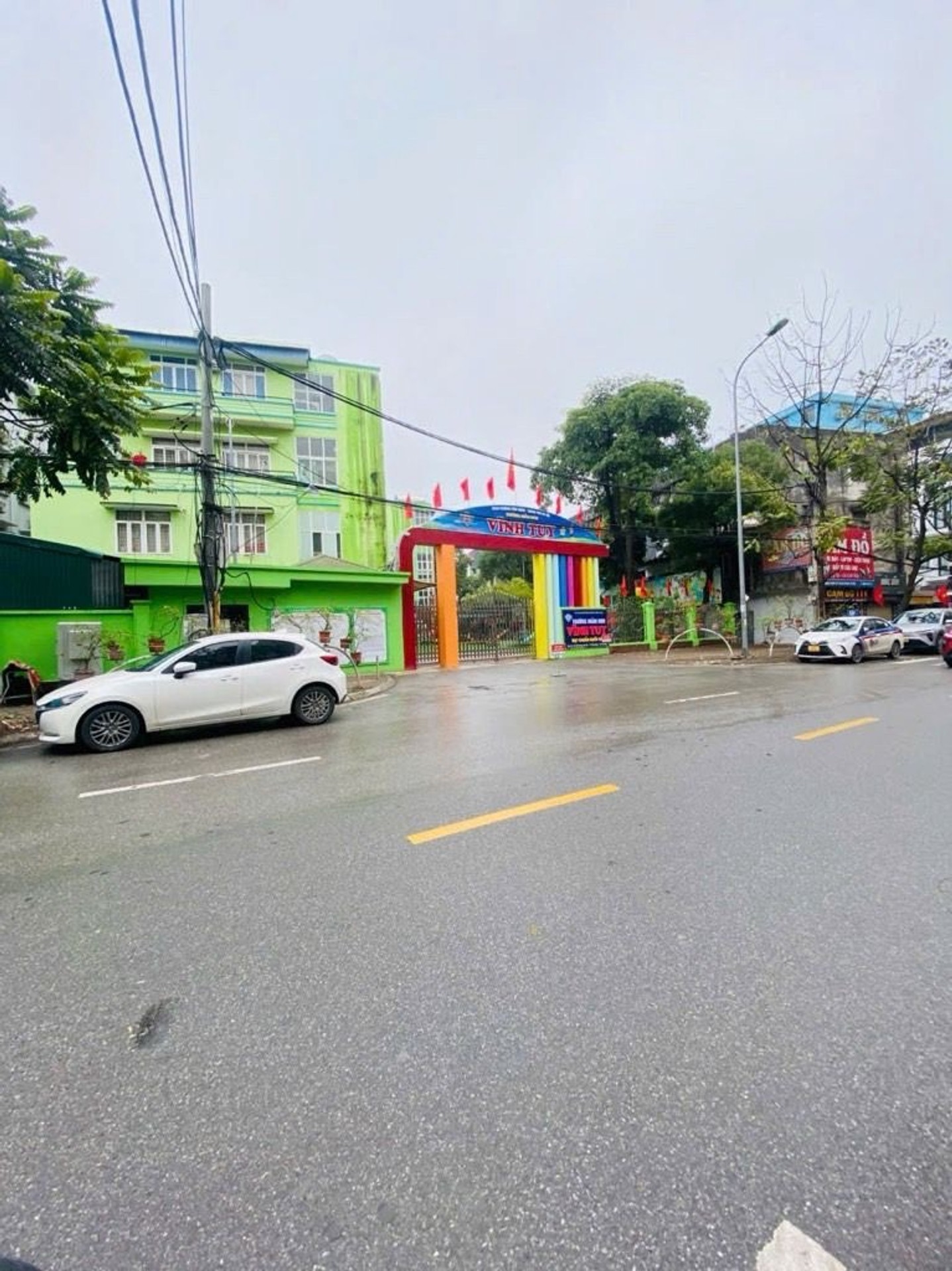 Bán nhà Dương Văn Bé - diện tích 52m2 4 tầng - MẶT NGÕ Ô TÔ TRÁNH - giá 23,5 tỷ