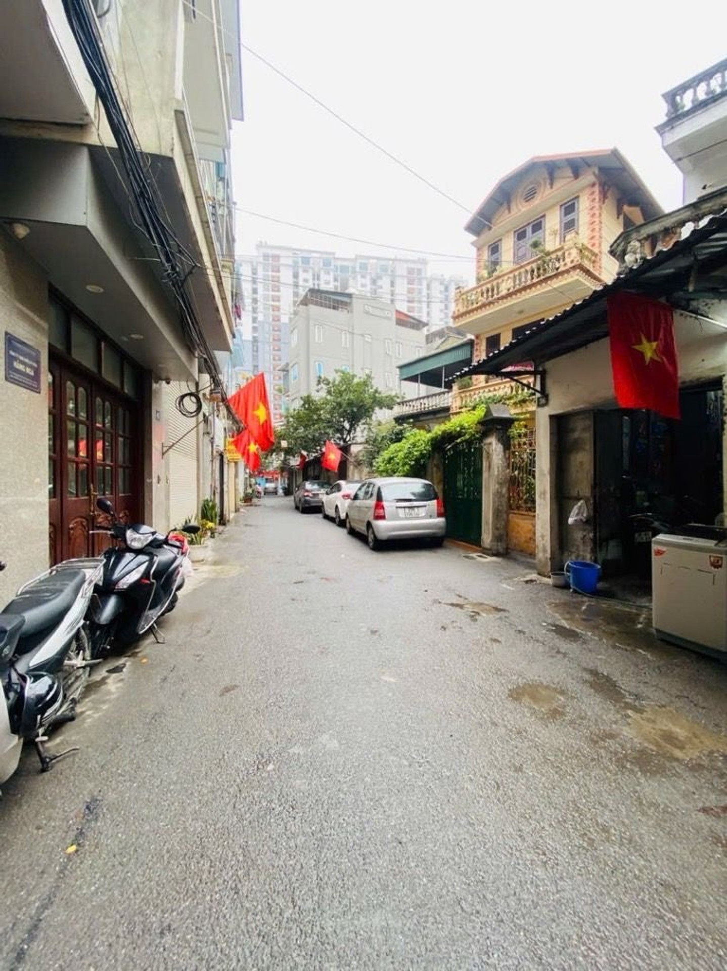 Bán nhà Dương Văn Bé - diện tích 52m2 4 tầng - MẶT NGÕ Ô TÔ TRÁNH - giá 23,5 tỷ