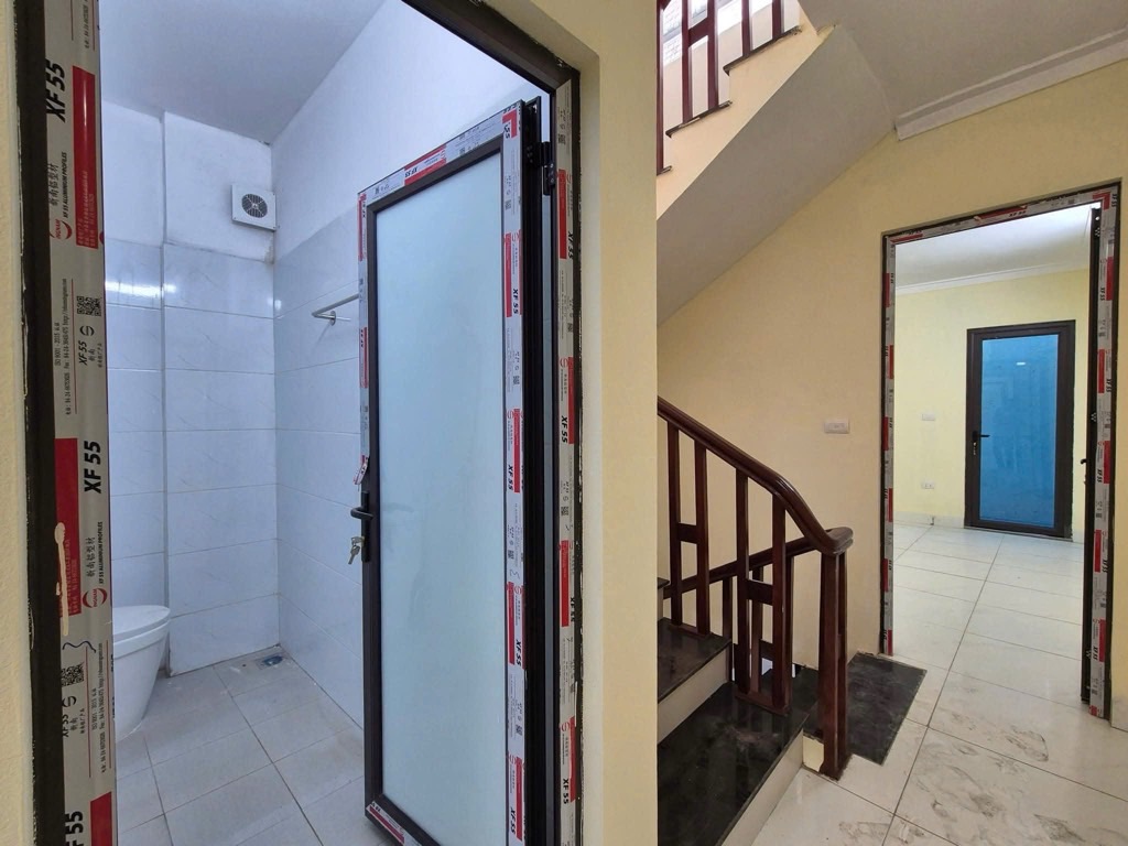Bán nhà Định Công Hạ - diện tích 51m2 3 tầng - gần ô tô - giá 3,3 tỷ