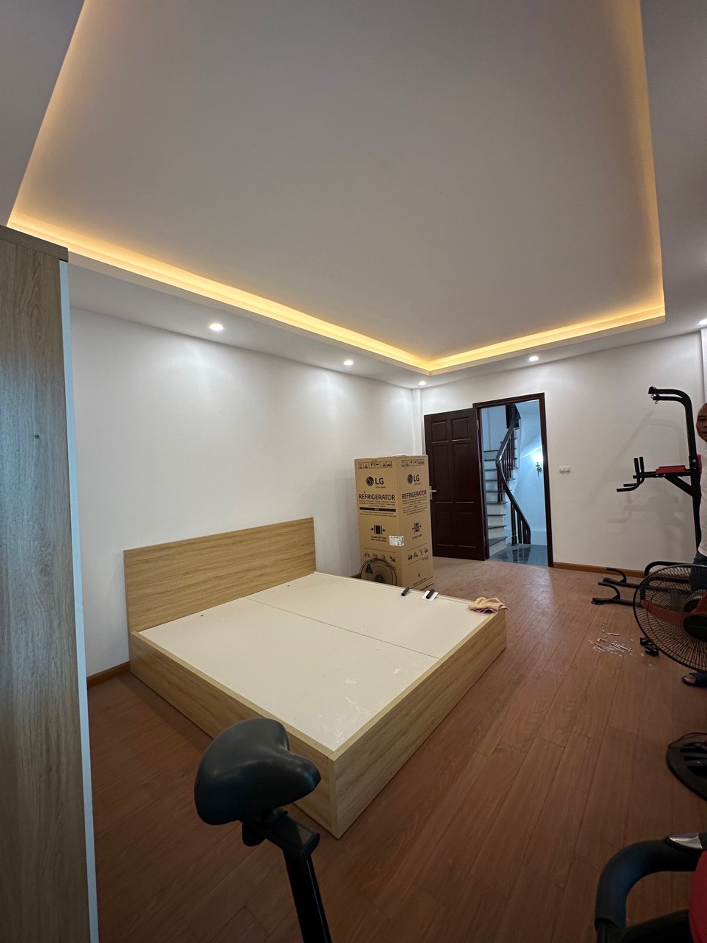 Bán nhà Hoàng Mai - diện tích 44m2 5 tầng - Nhà dân xây đẹp cực kỳ chắc chắn - giá 8,8 tỷ