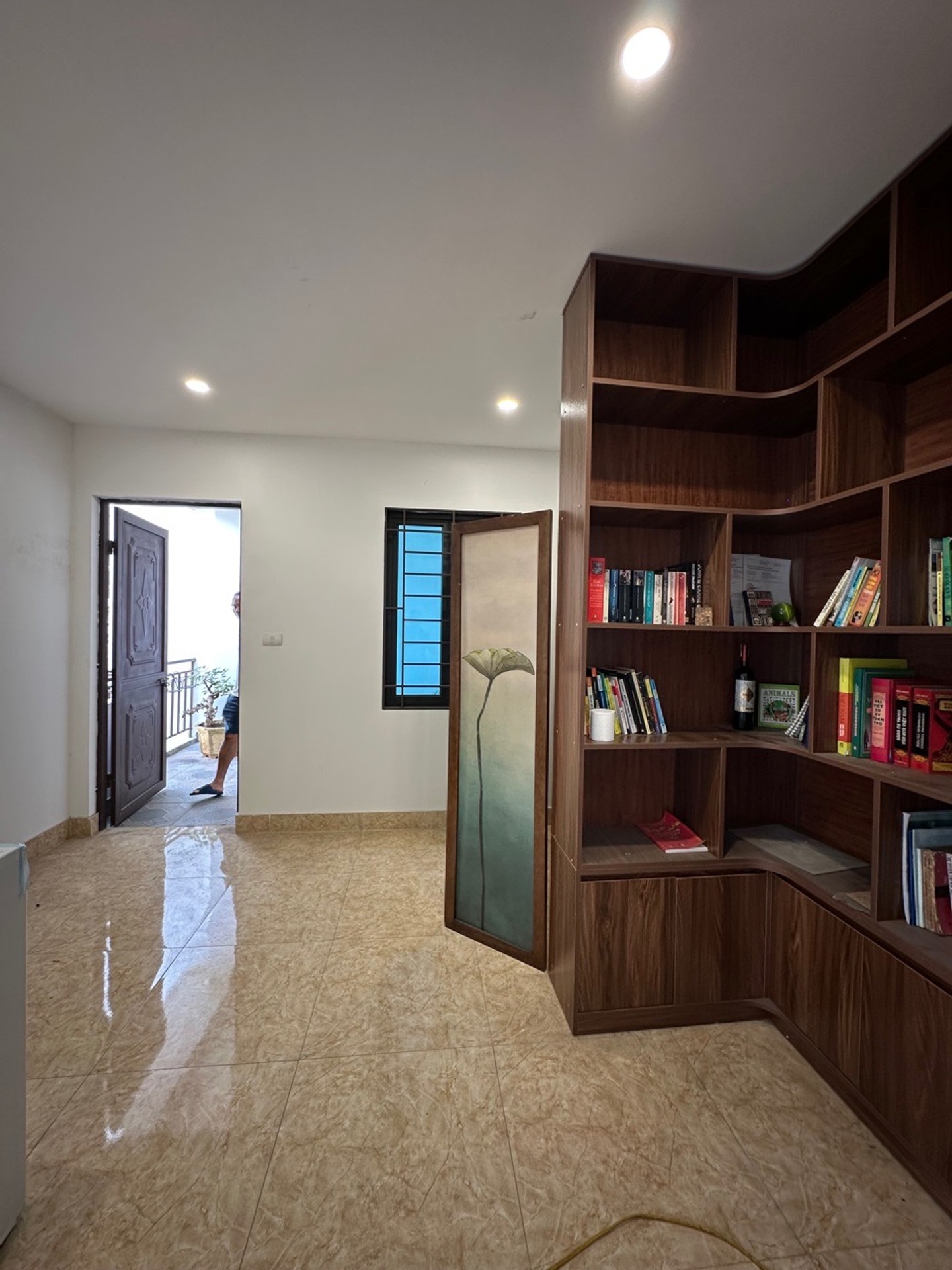 Bán nhà Hoàng Mai - diện tích 44m2 5 tầng - Nhà dân xây đẹp cực kỳ chắc chắn - giá 8,8 tỷ
