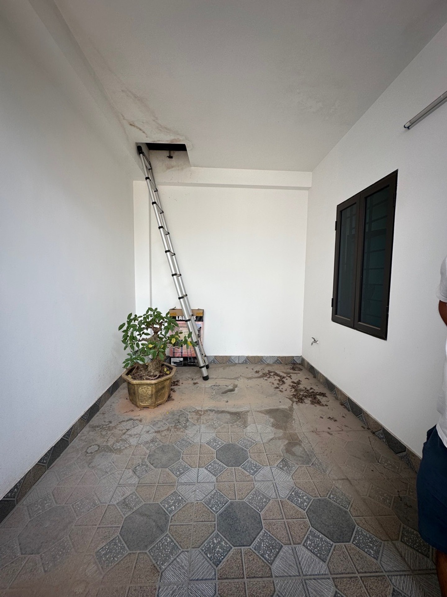 Bán nhà Hoàng Mai - diện tích 44m2 5 tầng - Nhà dân xây đẹp cực kỳ chắc chắn - giá 8,8 tỷ