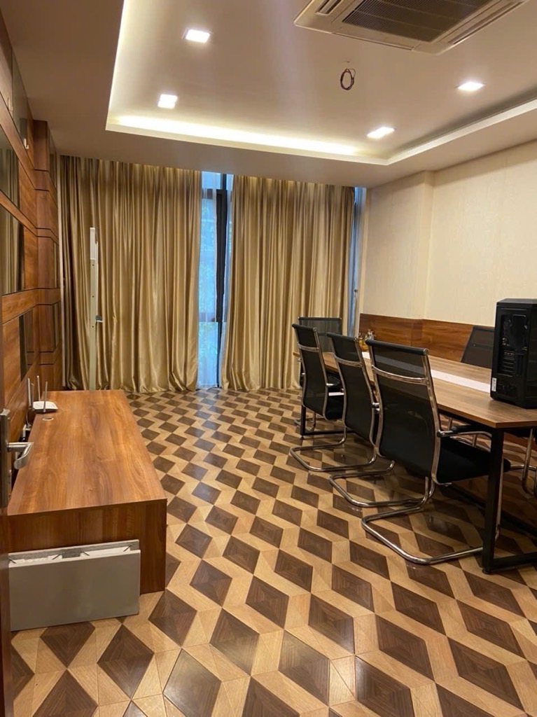 Bán nhà Nguyễn Thị Định - diện tích 60m2 6 tầng - Ô tô tránh - giá 33,8 tỷ