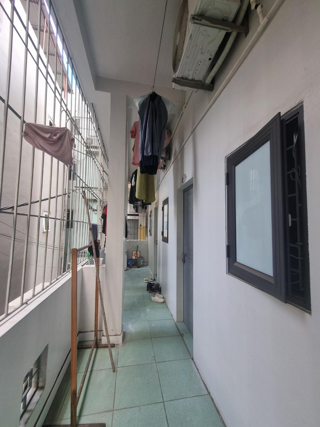 Bán nhà Kim Giang - diện tích 95m2 5 tầng - Ngõ thông - giá 25 tỷ